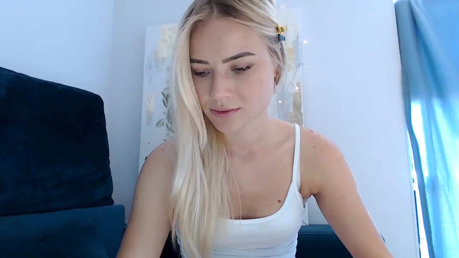Gallery image thumbnail from bridetobe's myfreecams stream on, 09/08/2023, 07:15 image 3 of 20