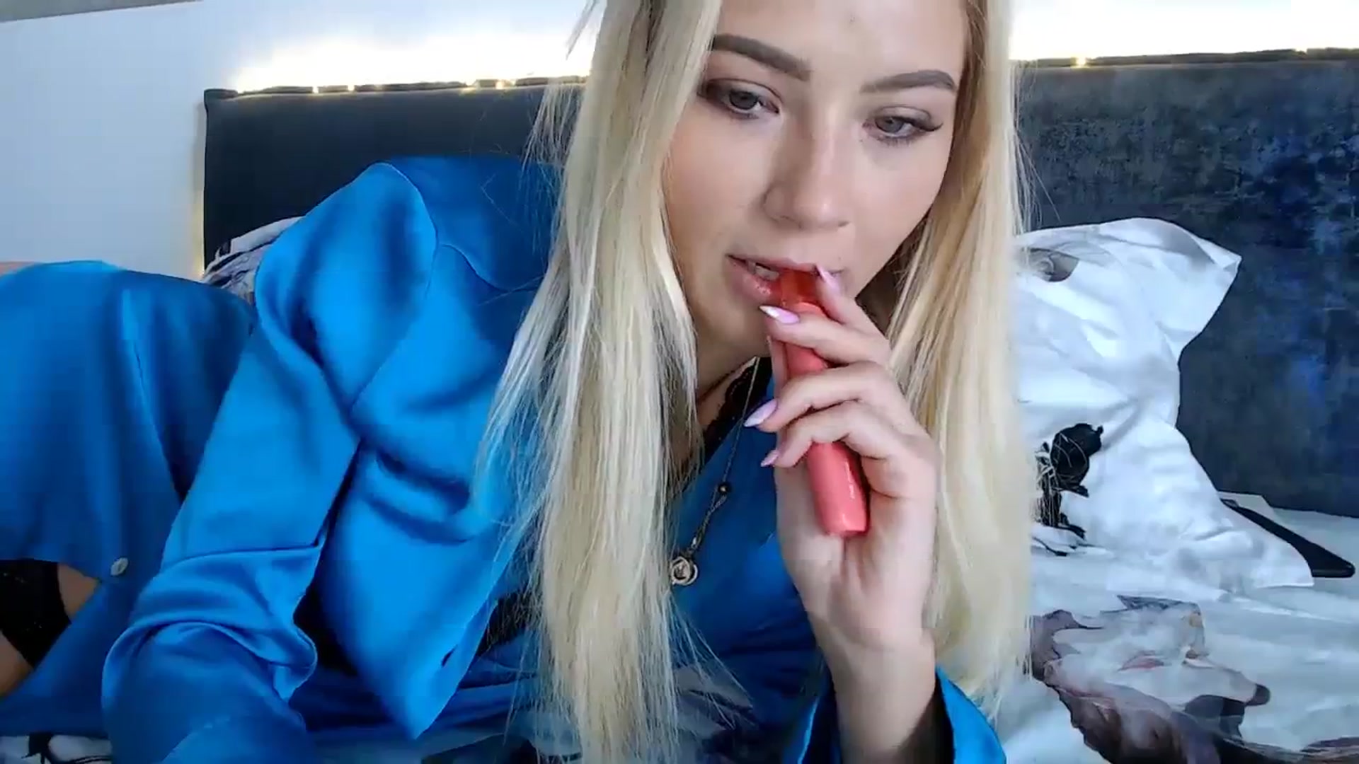 Gallery image thumbnail from bridetobe's myfreecams stream on, 09/26/2023, 06:04 image 13 of 20