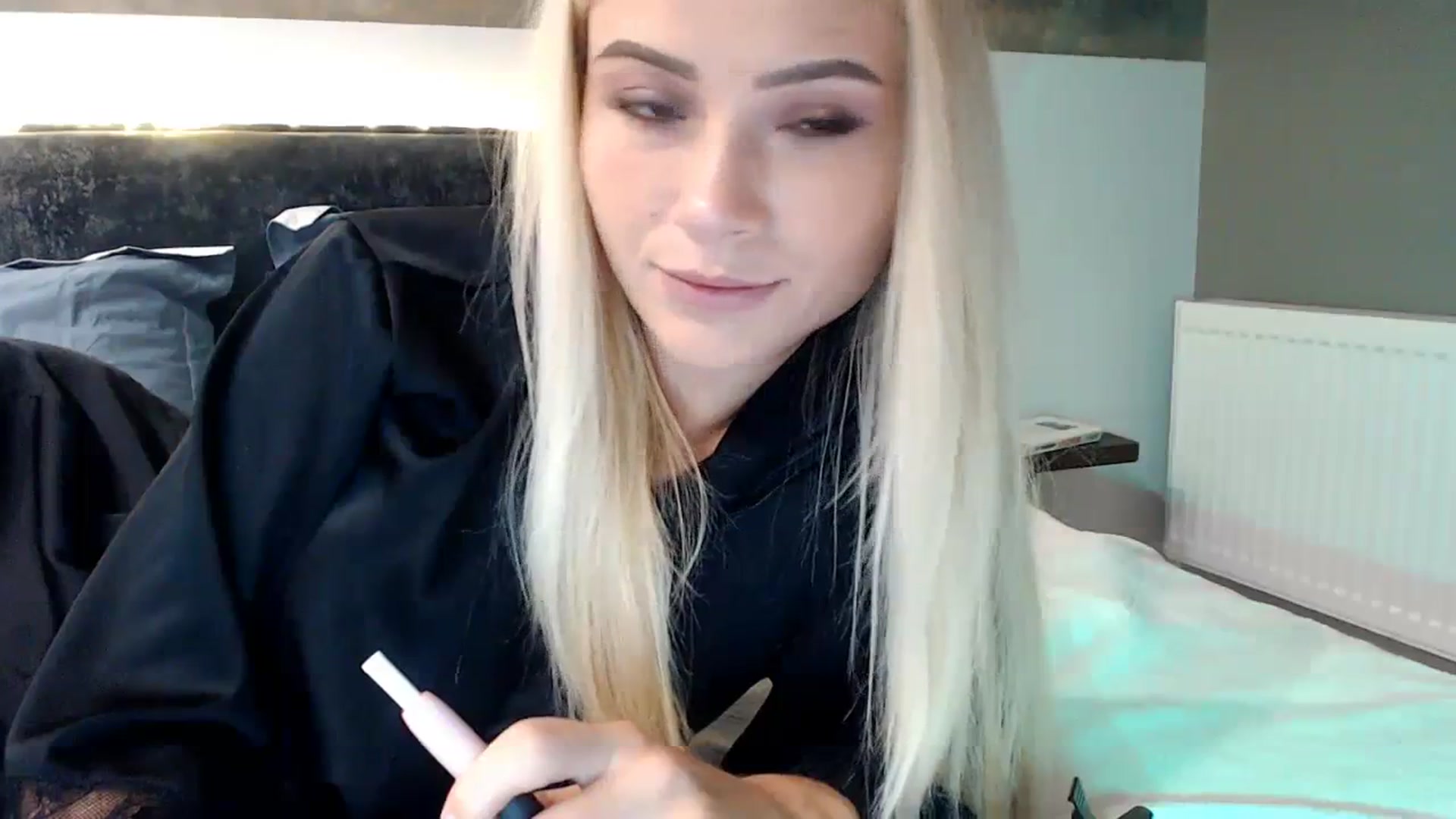 Gallery image thumbnail from bridetobe's myfreecams stream on, 09/27/2023, 02:35 image 17 of 20
