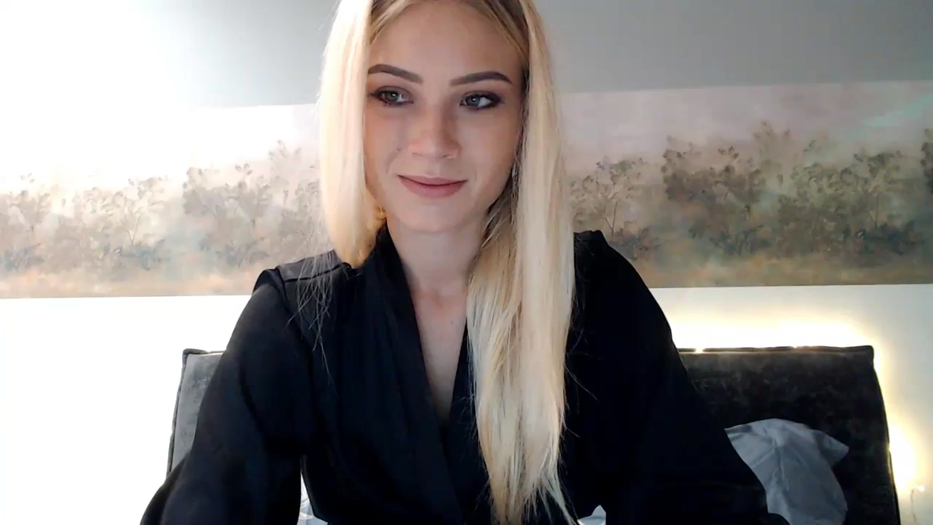 Gallery image thumbnail from bridetobe's myfreecams stream on, 09/27/2023, 02:35 image 4 of 20