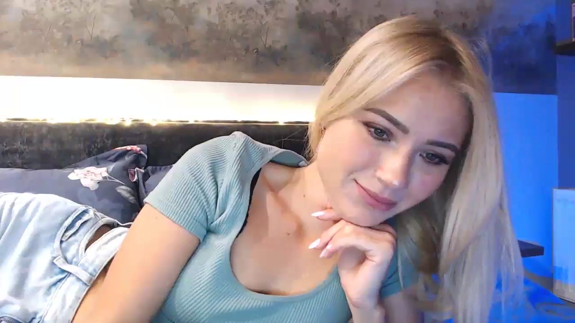 Gallery image thumbnail from bridetobe's myfreecams stream on, 10/11/2023, 02:26 image 8 of 20