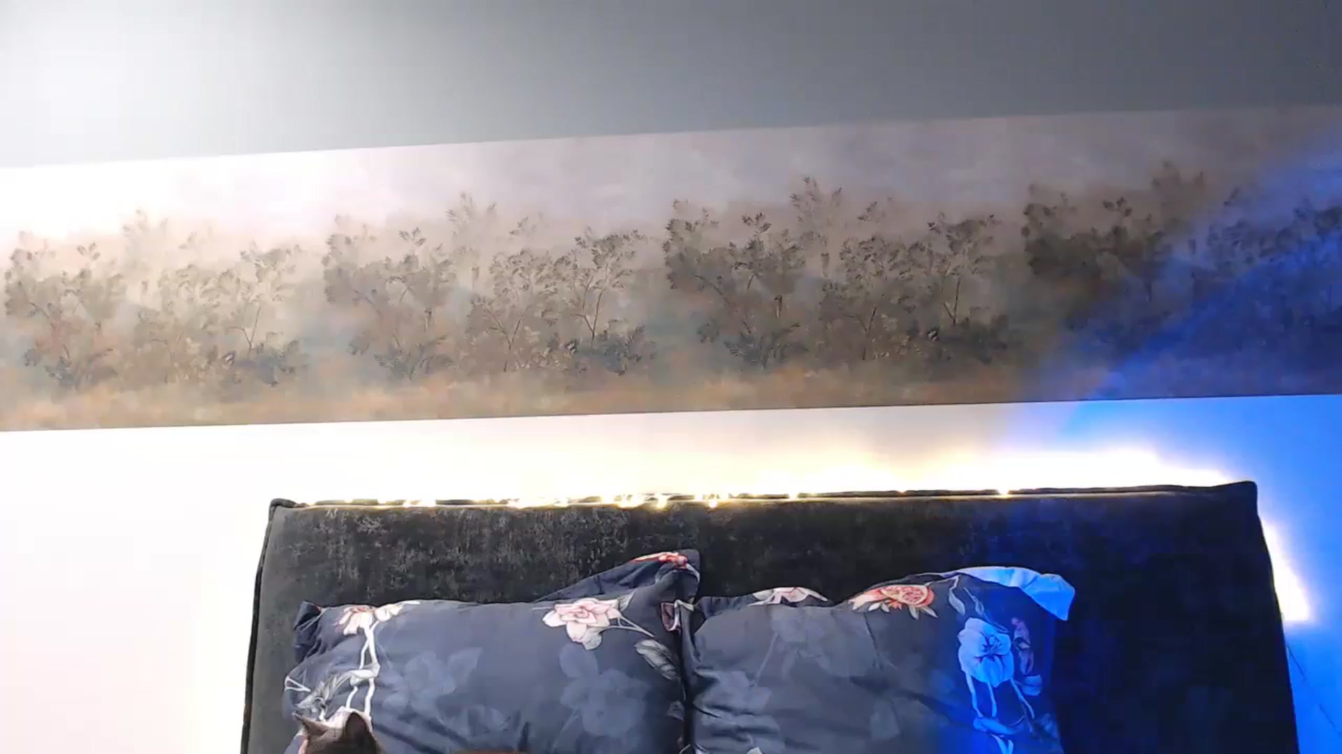 Gallery image thumbnail from bridetobe's myfreecams stream on, 10/11/2023, 02:26 image 6 of 20