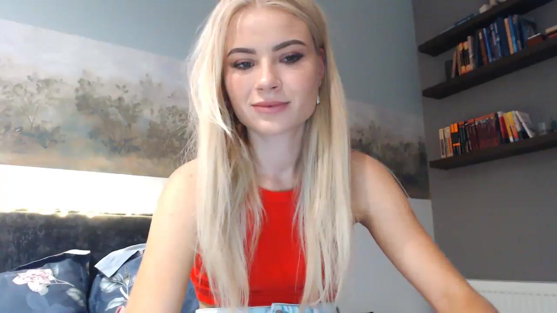 Gallery image thumbnail from bridetobe's myfreecams stream on, 10/12/2023, 01:18 image 5 of 20