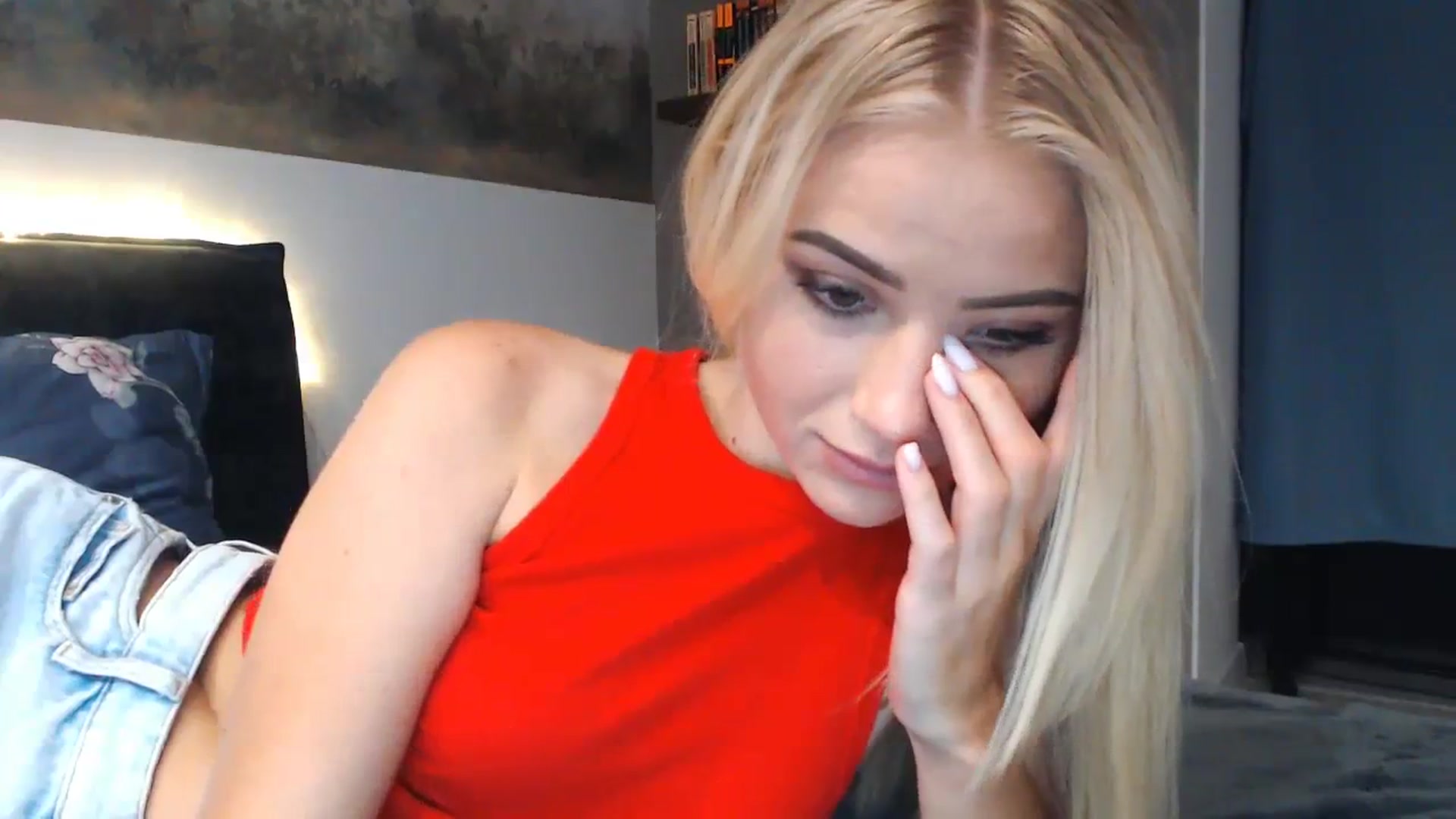 Gallery image thumbnail from bridetobe's myfreecams stream on, 10/12/2023, 01:18 image 20 of 20