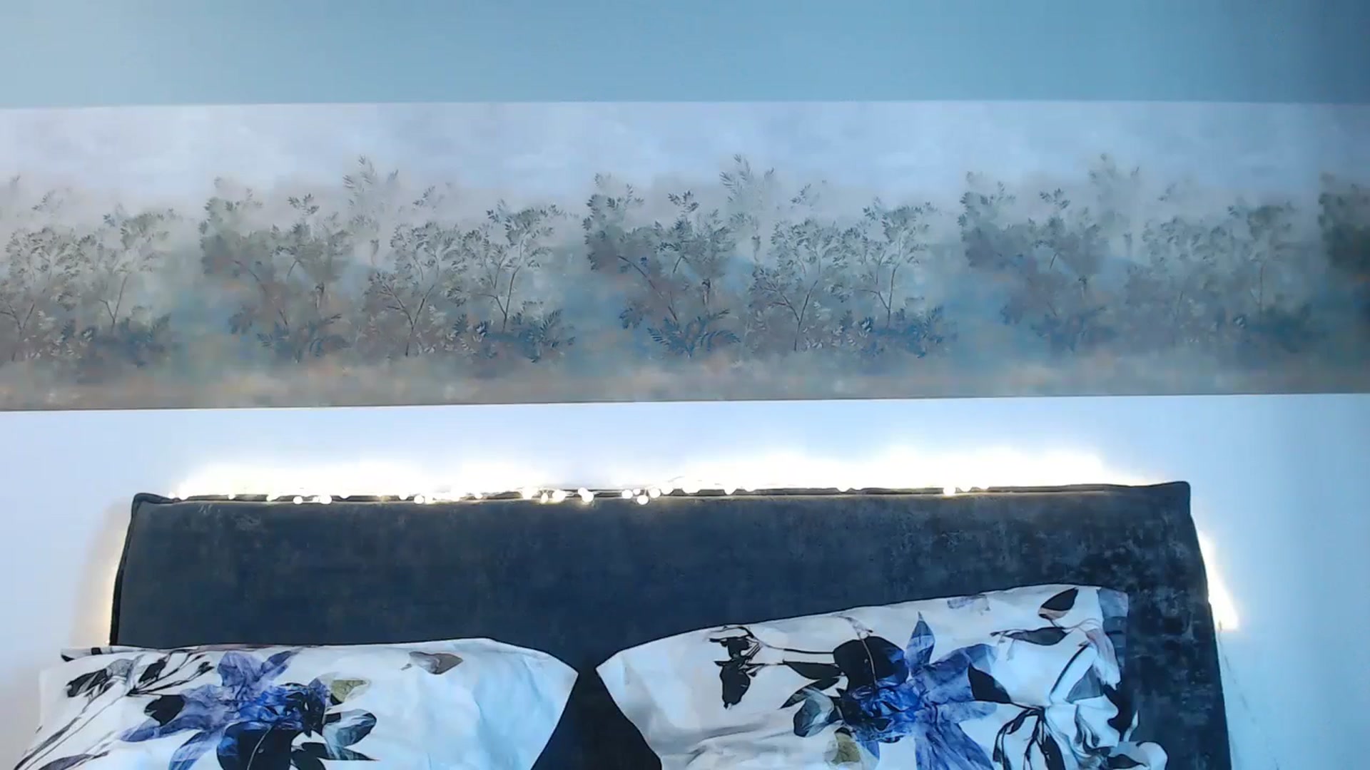 Gallery image thumbnail from bridetobe's myfreecams stream on, 10/15/2023, 04:56 image 16 of 20