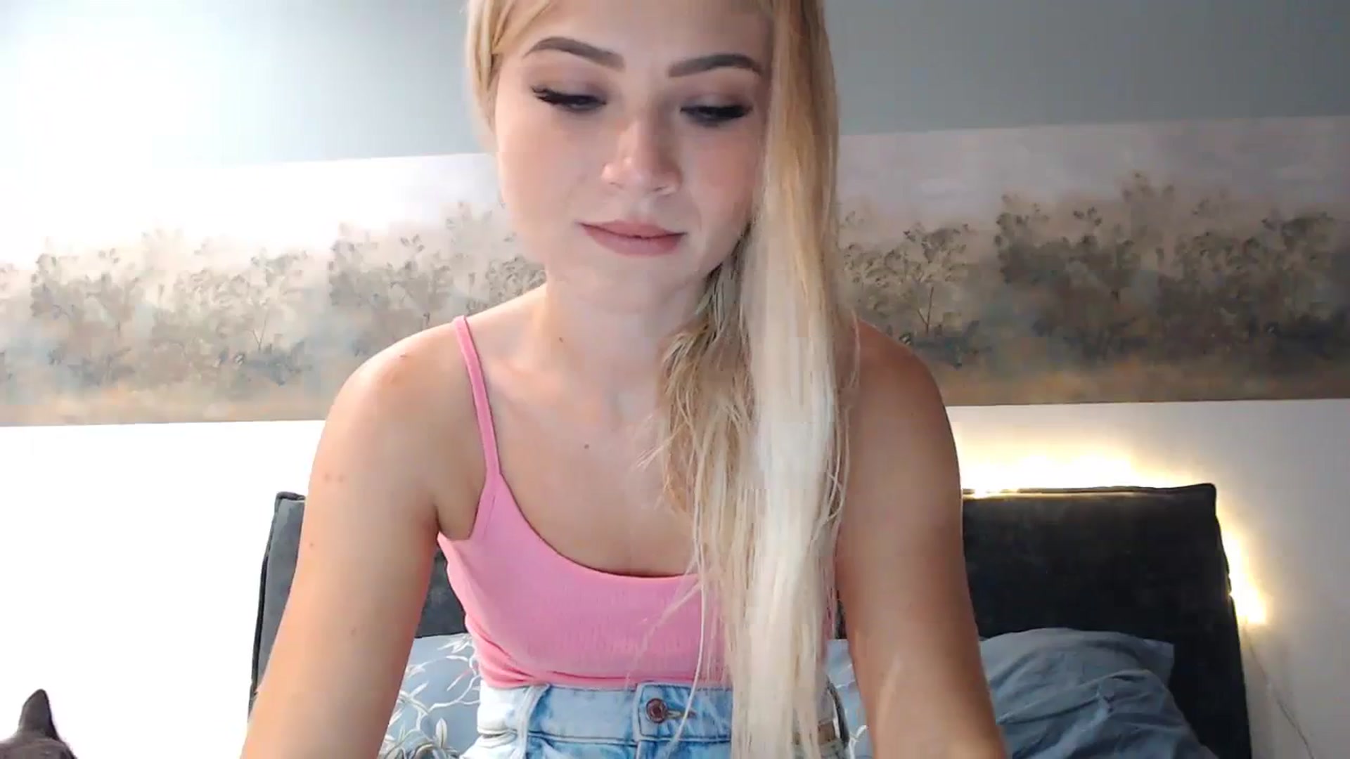 Gallery image thumbnail from bridetobe's myfreecams stream on, 10/24/2023, 01:47 image 11 of 20