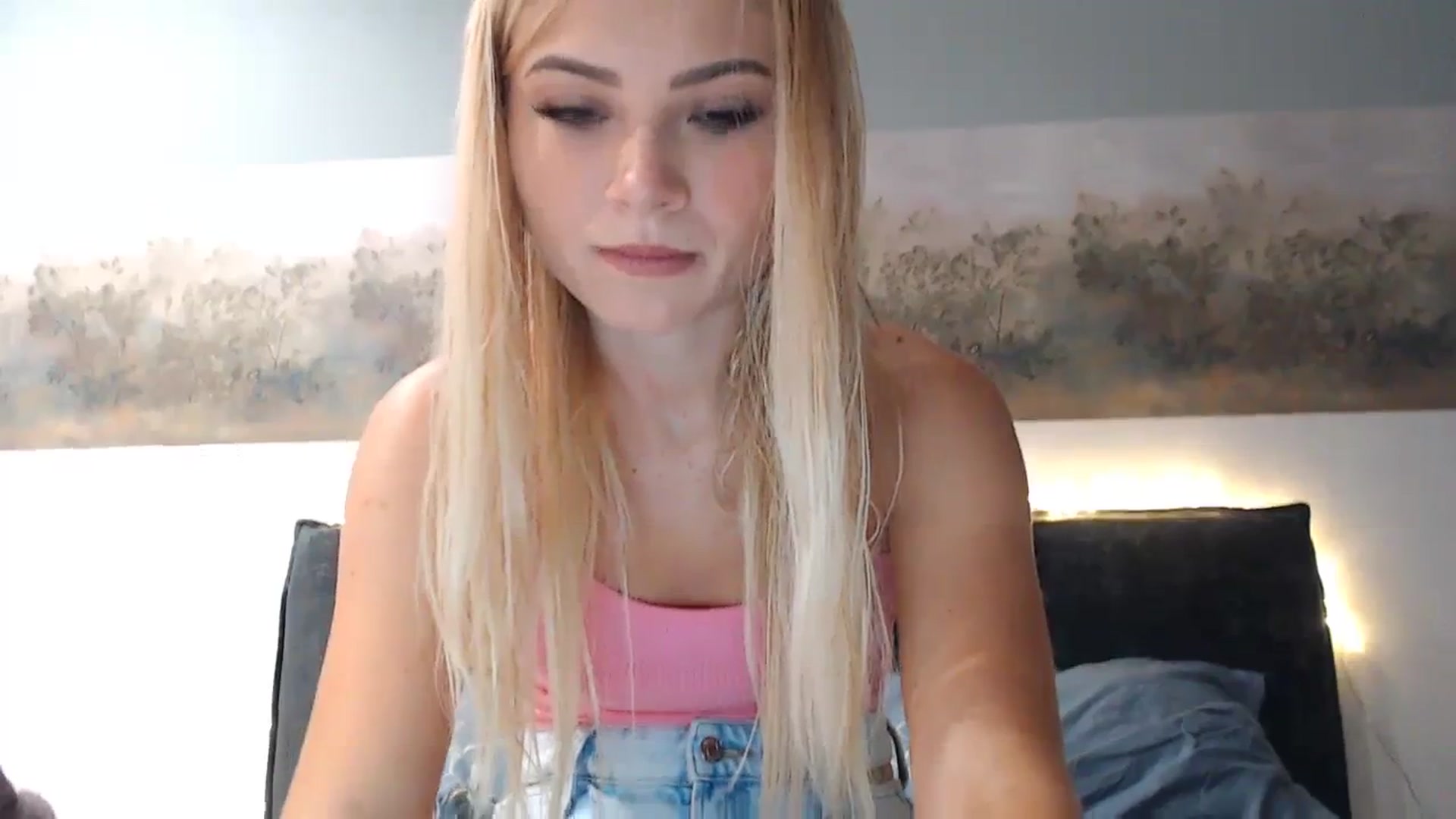 Gallery image thumbnail from bridetobe's myfreecams stream on, 10/24/2023, 01:47 image 9 of 20