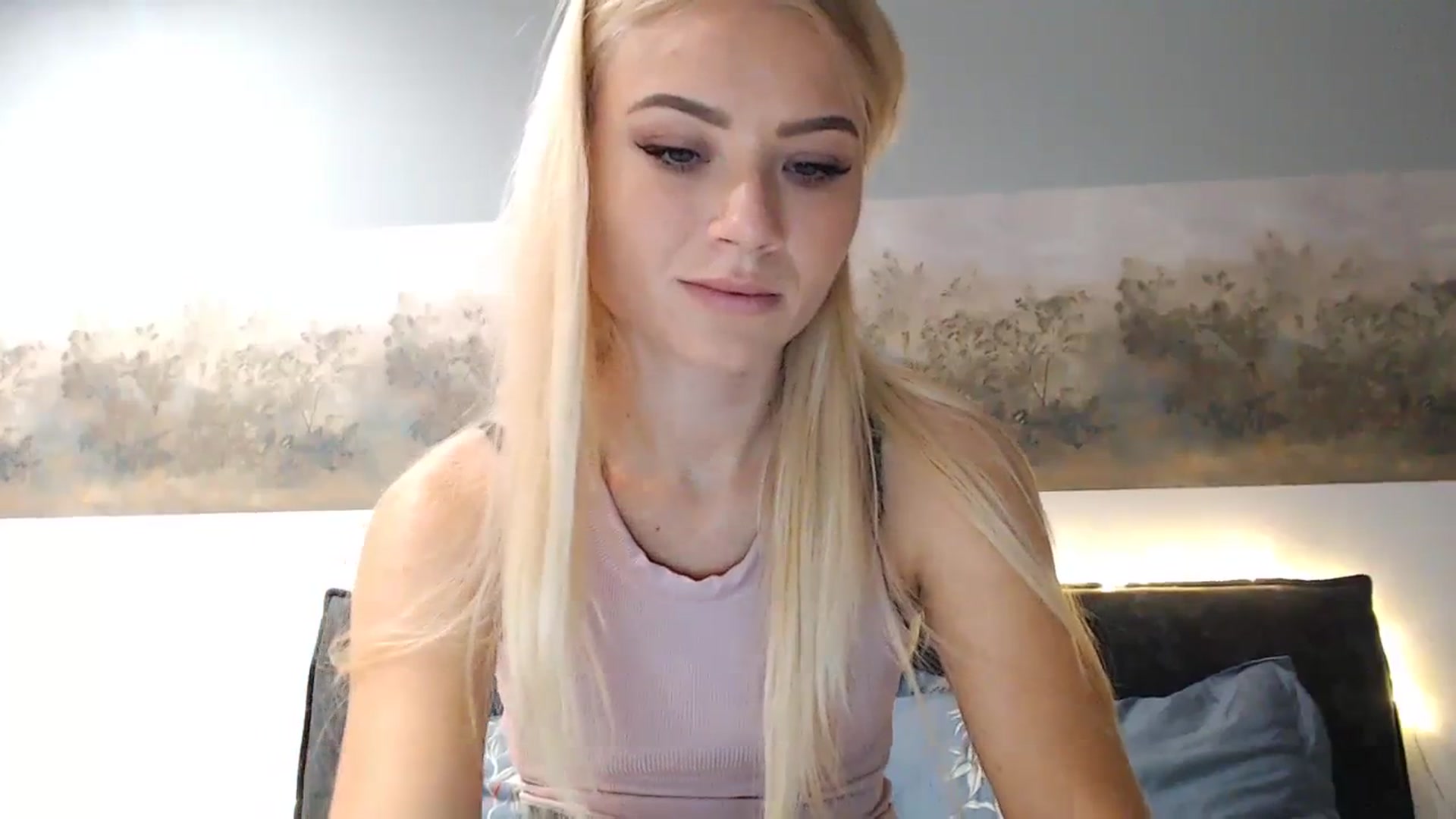 Gallery image thumbnail from bridetobe's myfreecams stream on, 10/27/2023, 03:28 image 11 of 20
