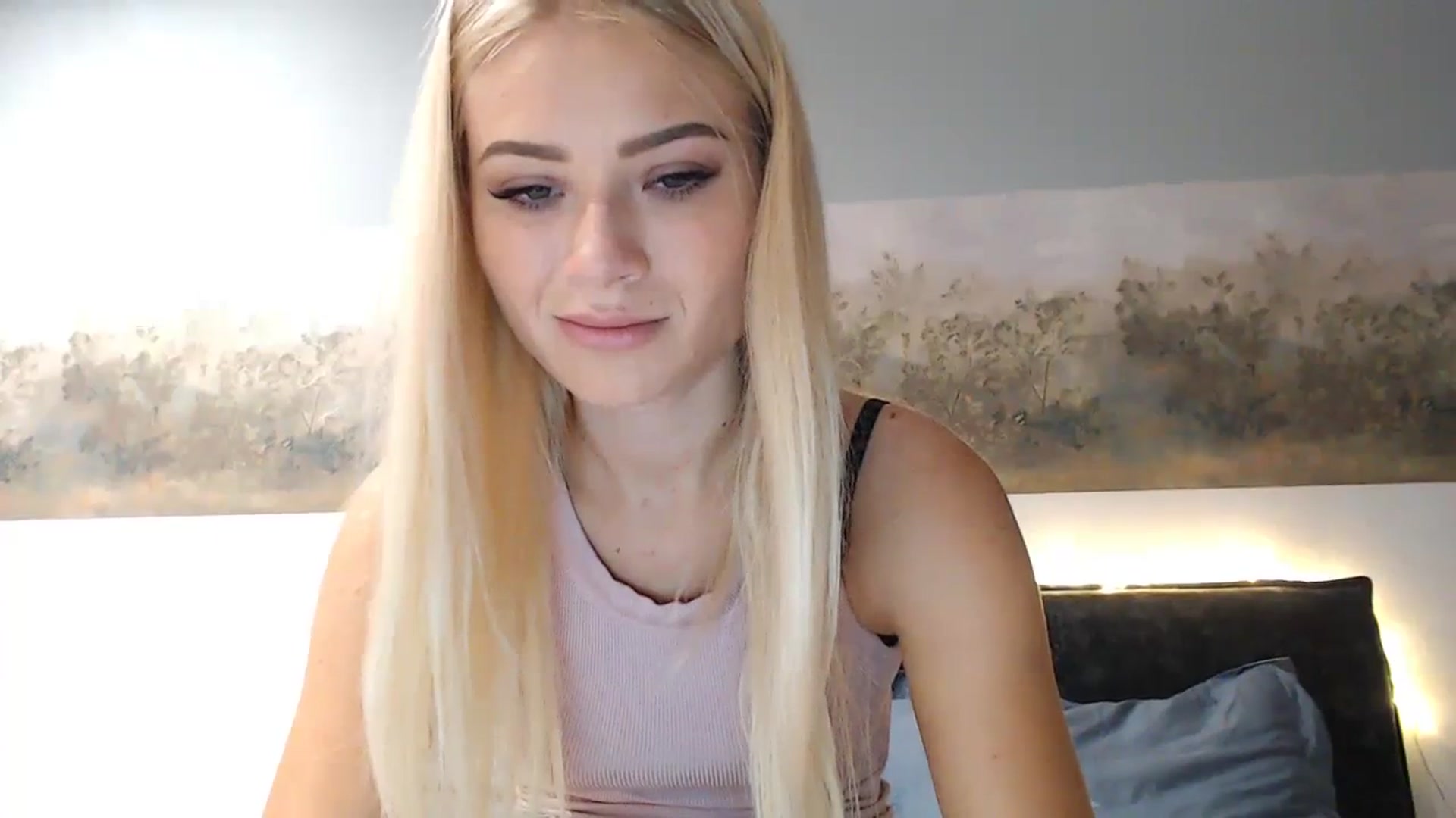 Gallery image thumbnail from bridetobe's myfreecams stream on, 10/27/2023, 03:28 image 14 of 20