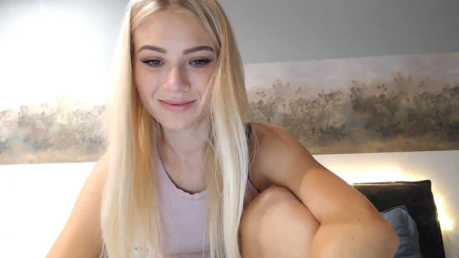 Gallery image thumbnail from bridetobe's myfreecams stream on, 10/27/2023, 03:28 image 19 of 20