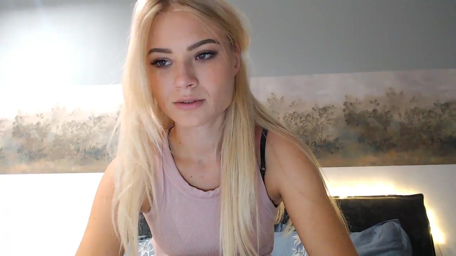 Gallery image thumbnail from bridetobe's myfreecams stream on, 10/27/2023, 03:28 image 10 of 20