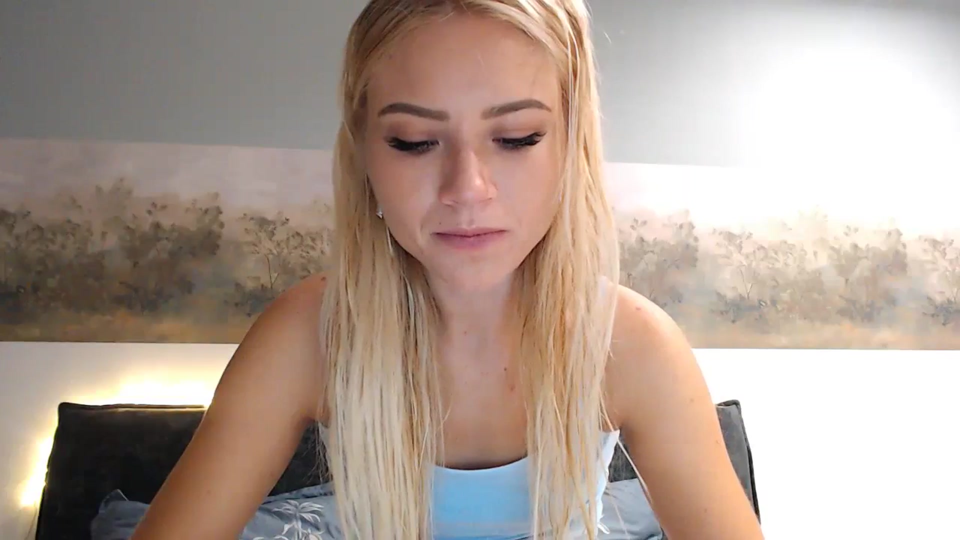 Gallery image thumbnail from bridetobe's myfreecams stream on, 10/29/2023, 02:58 image 5 of 20