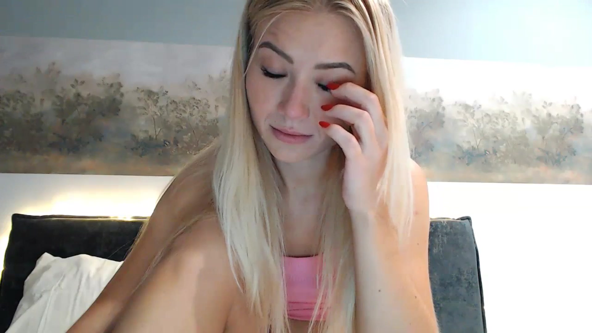 Gallery image thumbnail from bridetobe's myfreecams stream on, 10/31/2023, 04:29 image 14 of 20