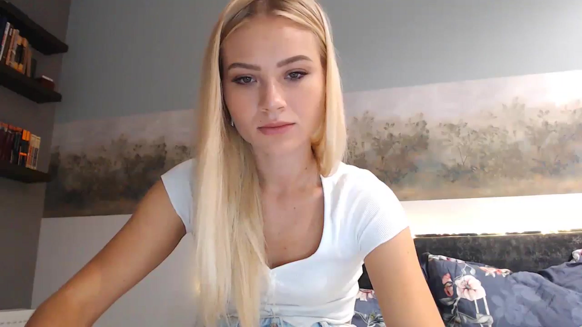 Gallery image thumbnail from bridetobe's myfreecams stream on, 11/07/2023, 03:12 image 15 of 20