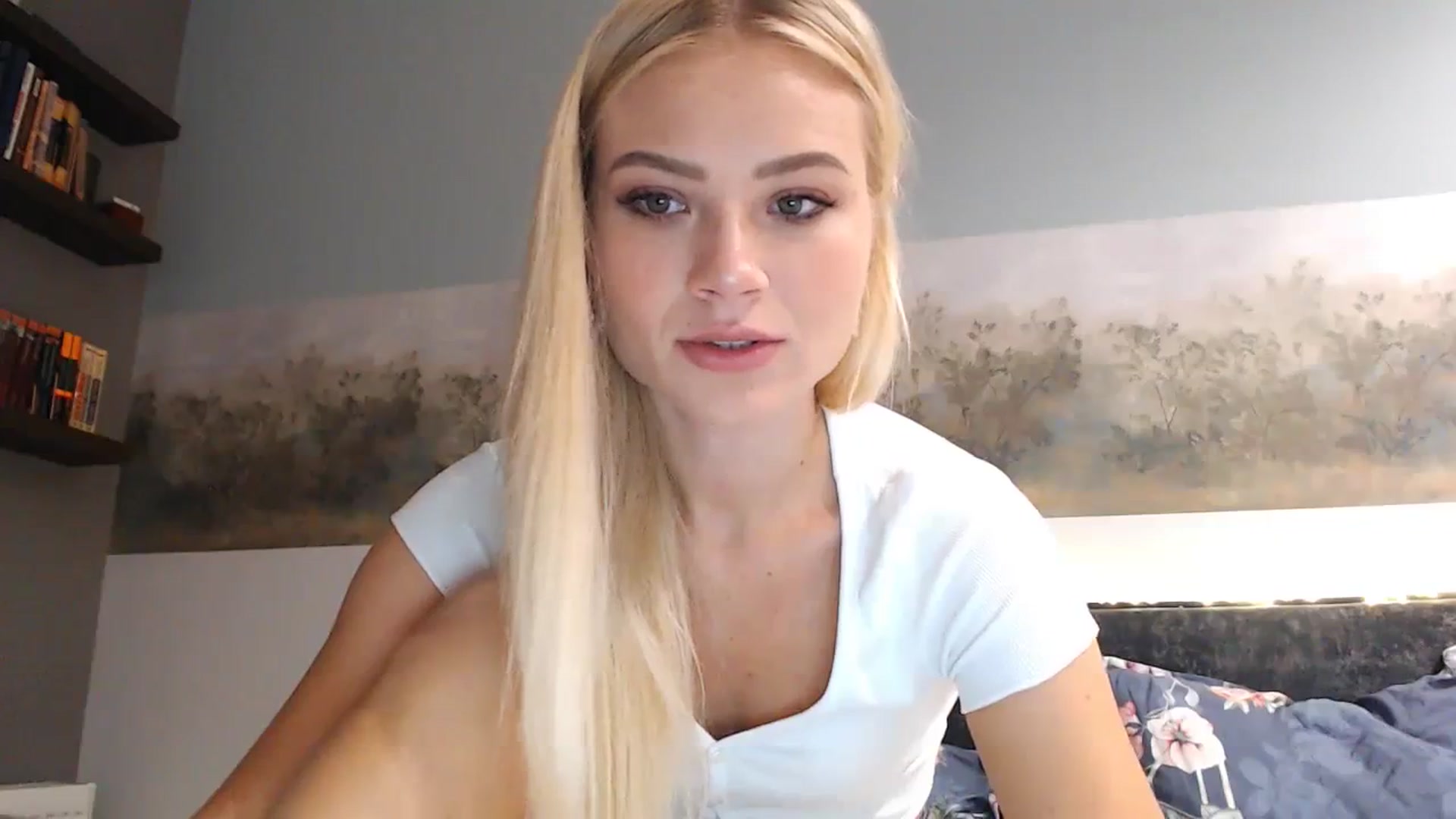 Gallery image thumbnail from bridetobe's myfreecams stream on, 11/07/2023, 03:12 image 4 of 20
