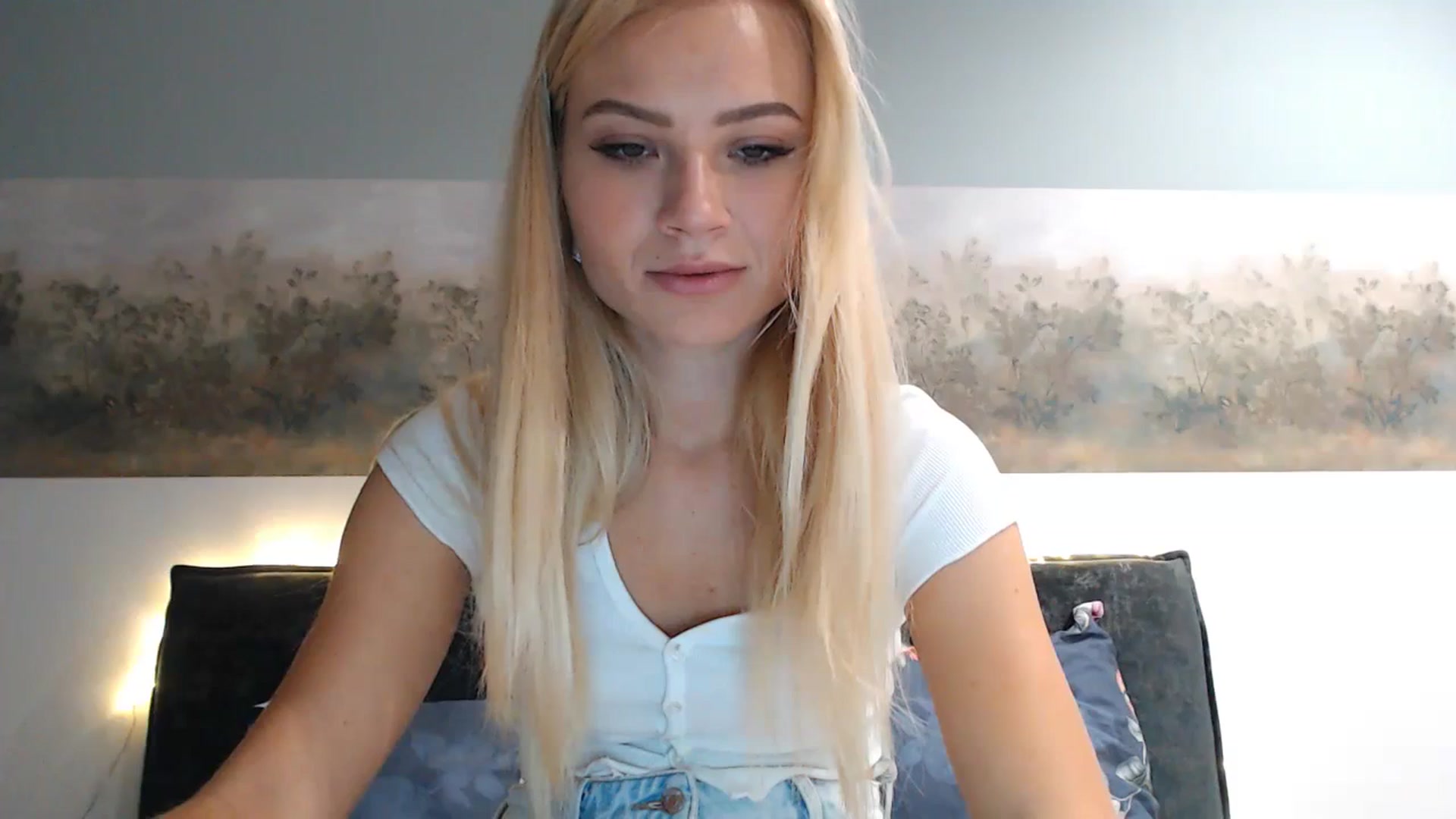 Gallery image thumbnail from bridetobe's myfreecams stream on, 11/07/2023, 04:15 image 10 of 20