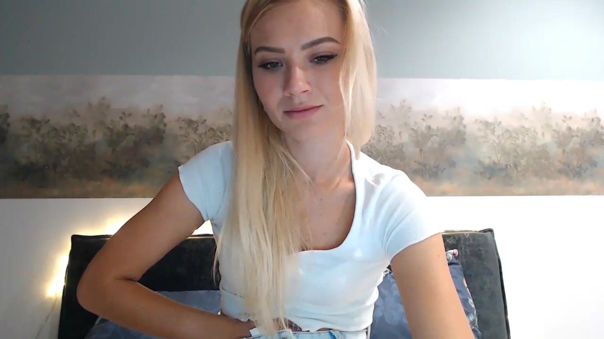 Gallery image thumbnail from bridetobe's myfreecams stream on, 11/07/2023, 04:15 image 7 of 20