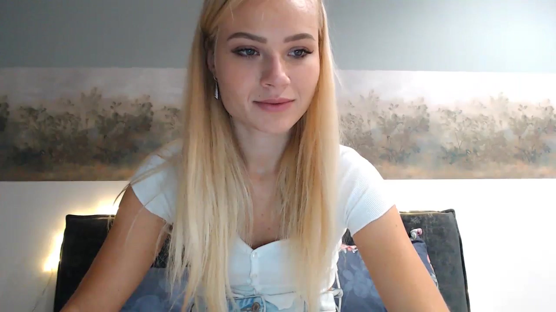 Gallery image thumbnail from bridetobe's myfreecams stream on, 11/07/2023, 04:15 image 12 of 20