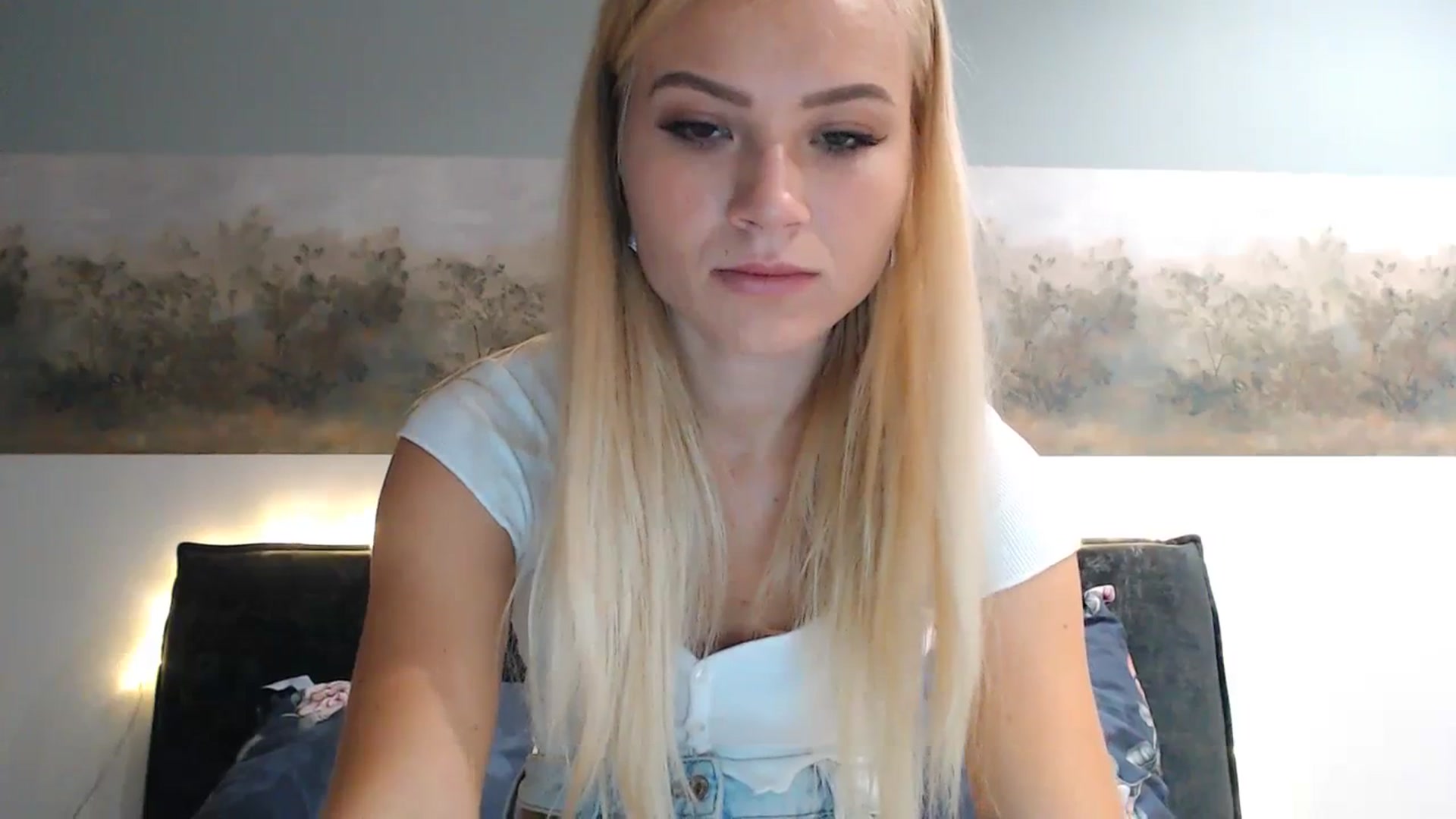 Gallery image thumbnail from bridetobe's myfreecams stream on, 11/07/2023, 04:15 image 14 of 20