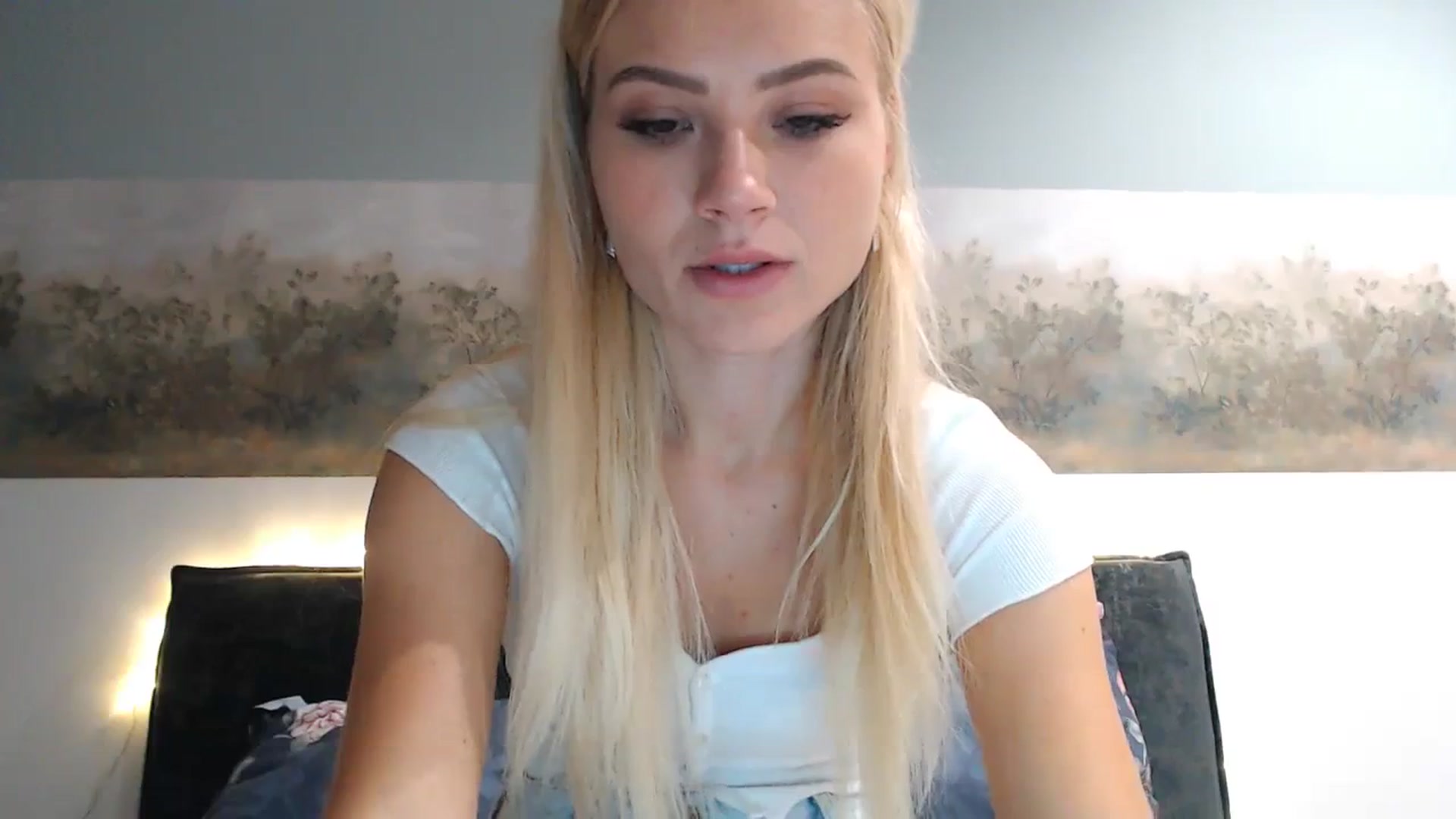 Gallery image thumbnail from bridetobe's myfreecams stream on, 11/07/2023, 04:15 image 4 of 20