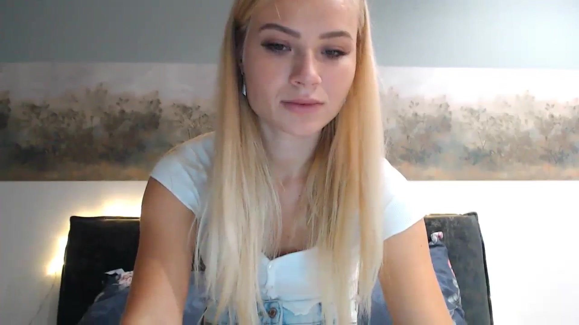Gallery image thumbnail from bridetobe's myfreecams stream on, 11/07/2023, 04:15 image 13 of 20
