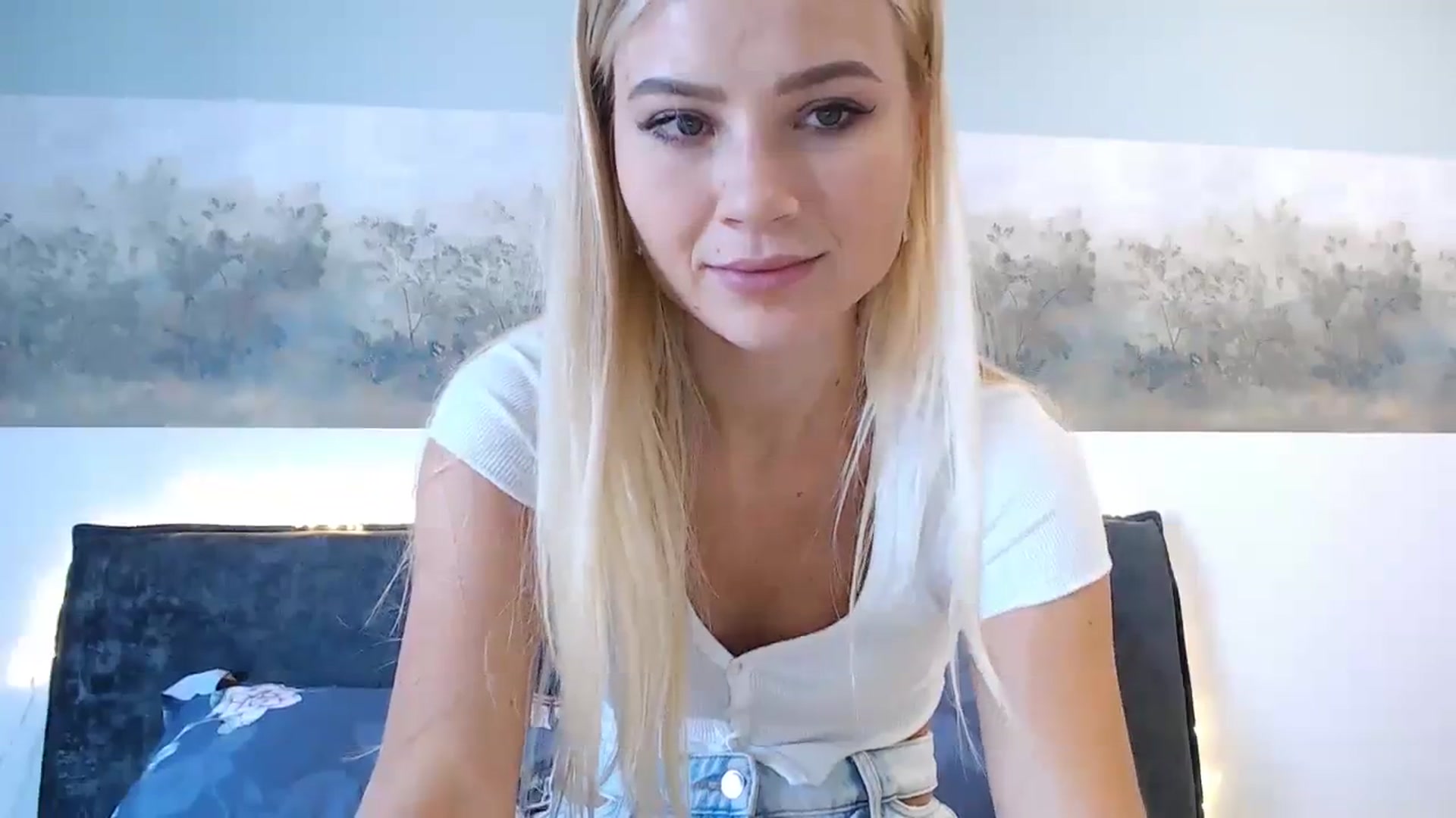 Gallery image thumbnail from bridetobe's myfreecams stream on, 11/07/2023, 06:39 image 13 of 20
