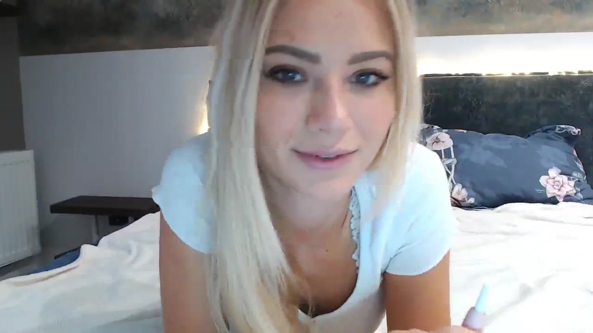 Gallery image thumbnail from bridetobe's myfreecams stream on, 11/08/2023, 04:41 image 20 of 20