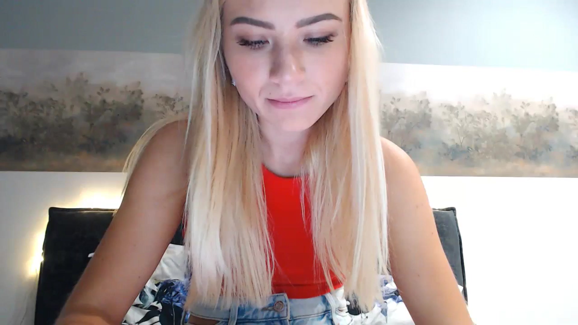 Gallery image thumbnail from bridetobe's myfreecams stream on, 11/14/2023, 04:00 image 18 of 20