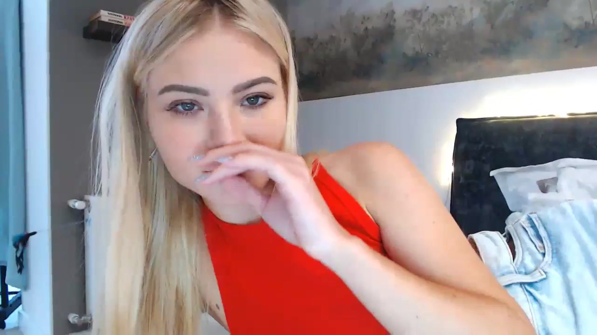 Gallery image thumbnail from bridetobe's myfreecams stream on, 11/14/2023, 05:07 image 19 of 20