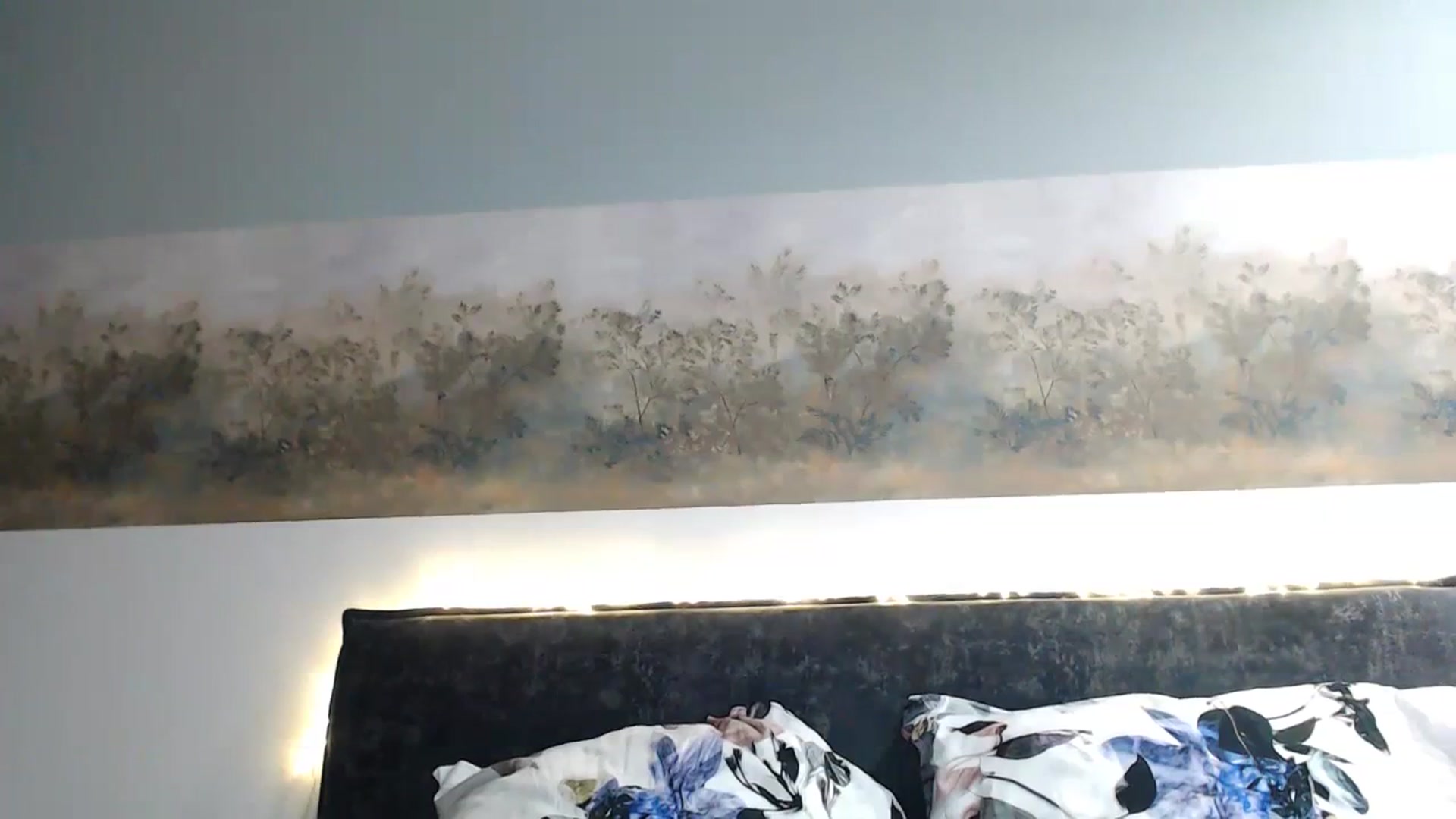 Gallery image thumbnail from bridetobe's myfreecams stream on, 11/20/2023, 04:03 image 13 of 20