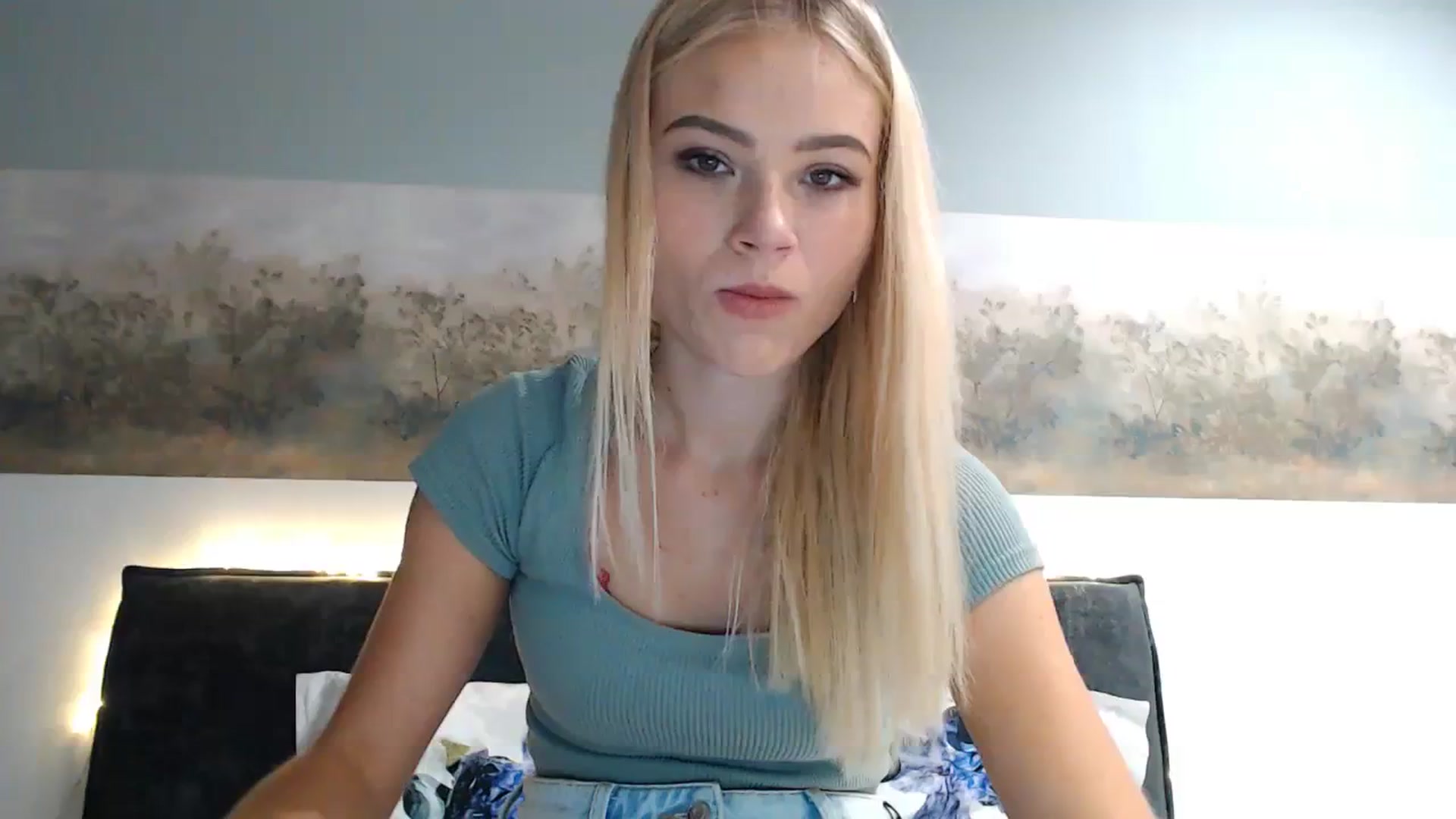 Gallery image thumbnail from bridetobe's myfreecams stream on, 11/22/2023, 03:08 image 3 of 20