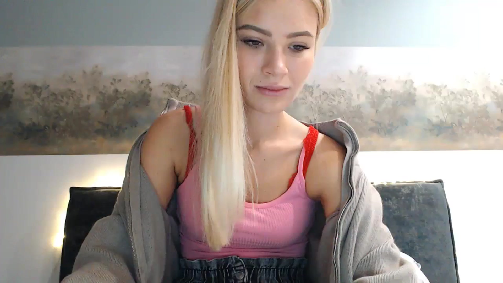 Gallery image thumbnail from bridetobe's myfreecams stream on, 11/23/2023, 03:18 image 15 of 20