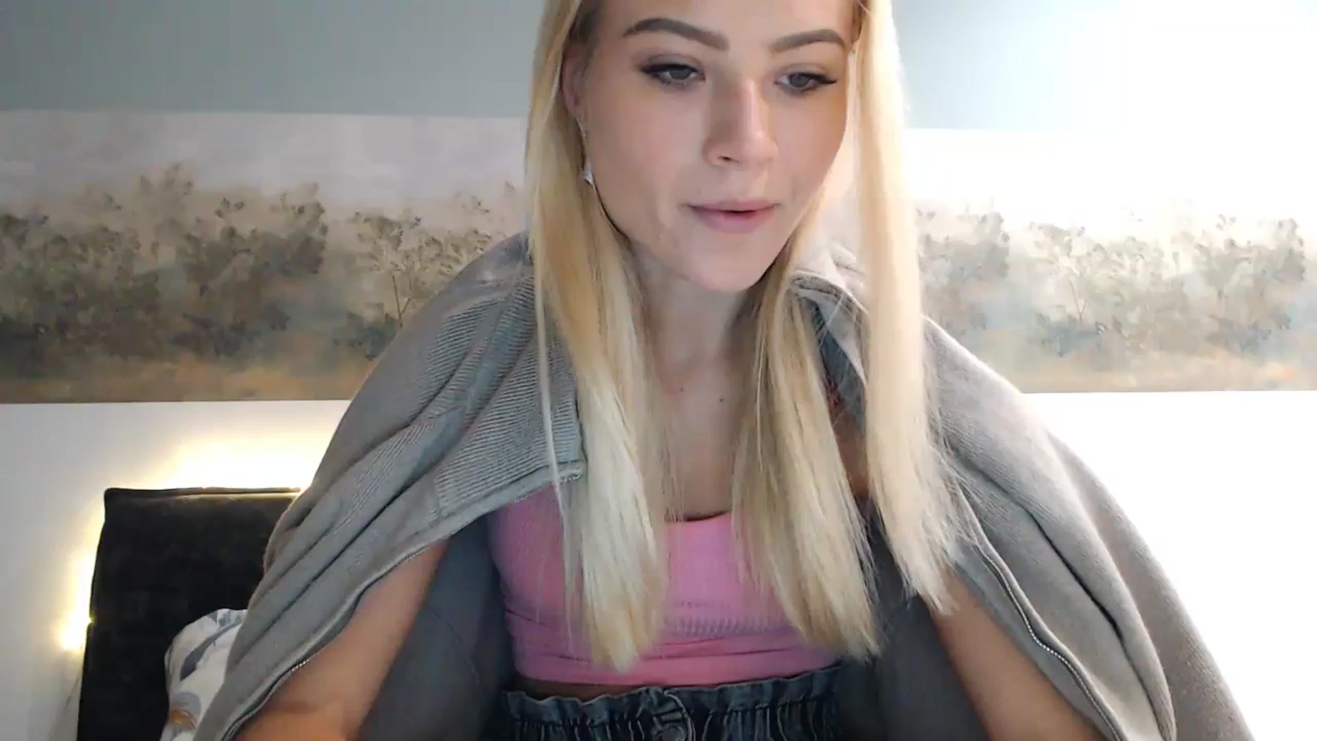 Gallery image thumbnail from bridetobe's myfreecams stream on, 11/23/2023, 03:18 image 1 of 20