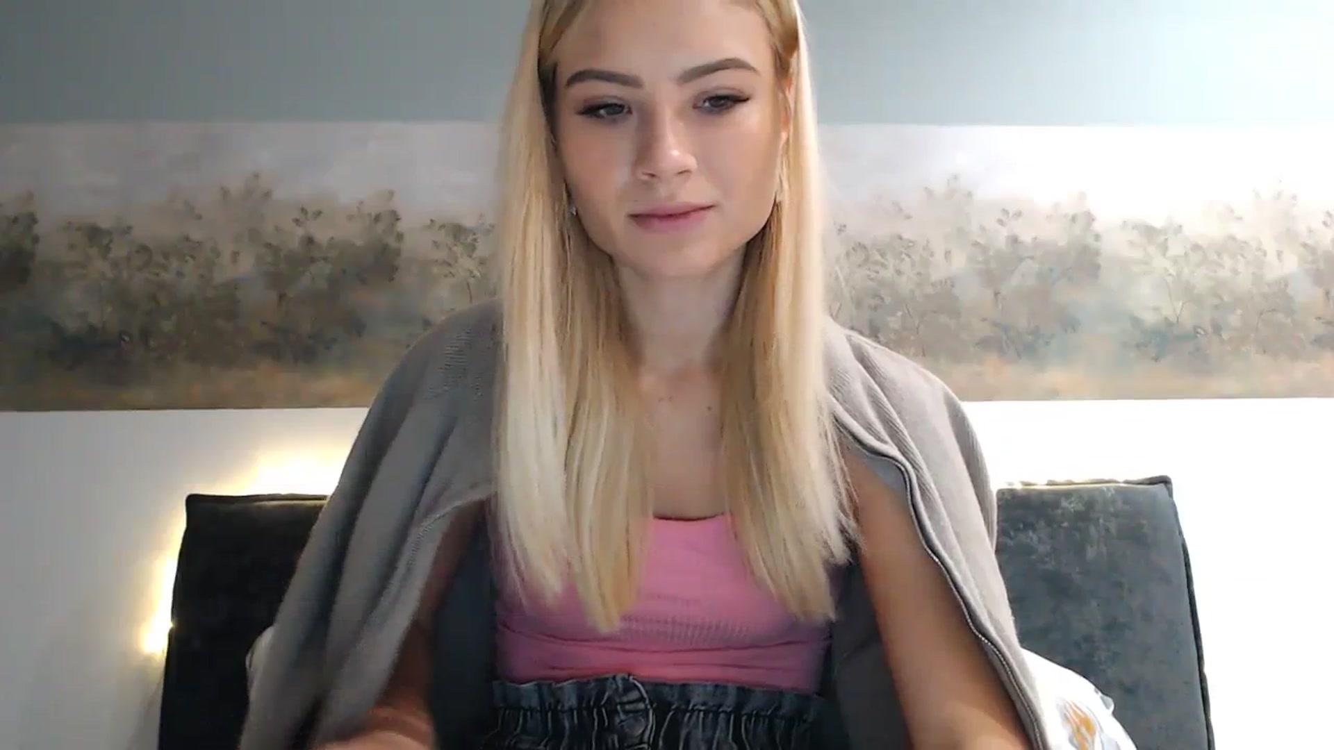 Gallery image thumbnail from bridetobe's myfreecams stream on, 11/23/2023, 03:18 image 9 of 20
