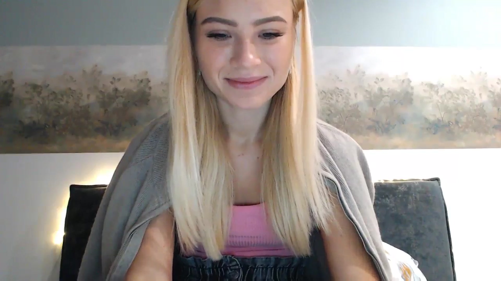 Gallery image thumbnail from bridetobe's myfreecams stream on, 11/23/2023, 03:18 image 8 of 20