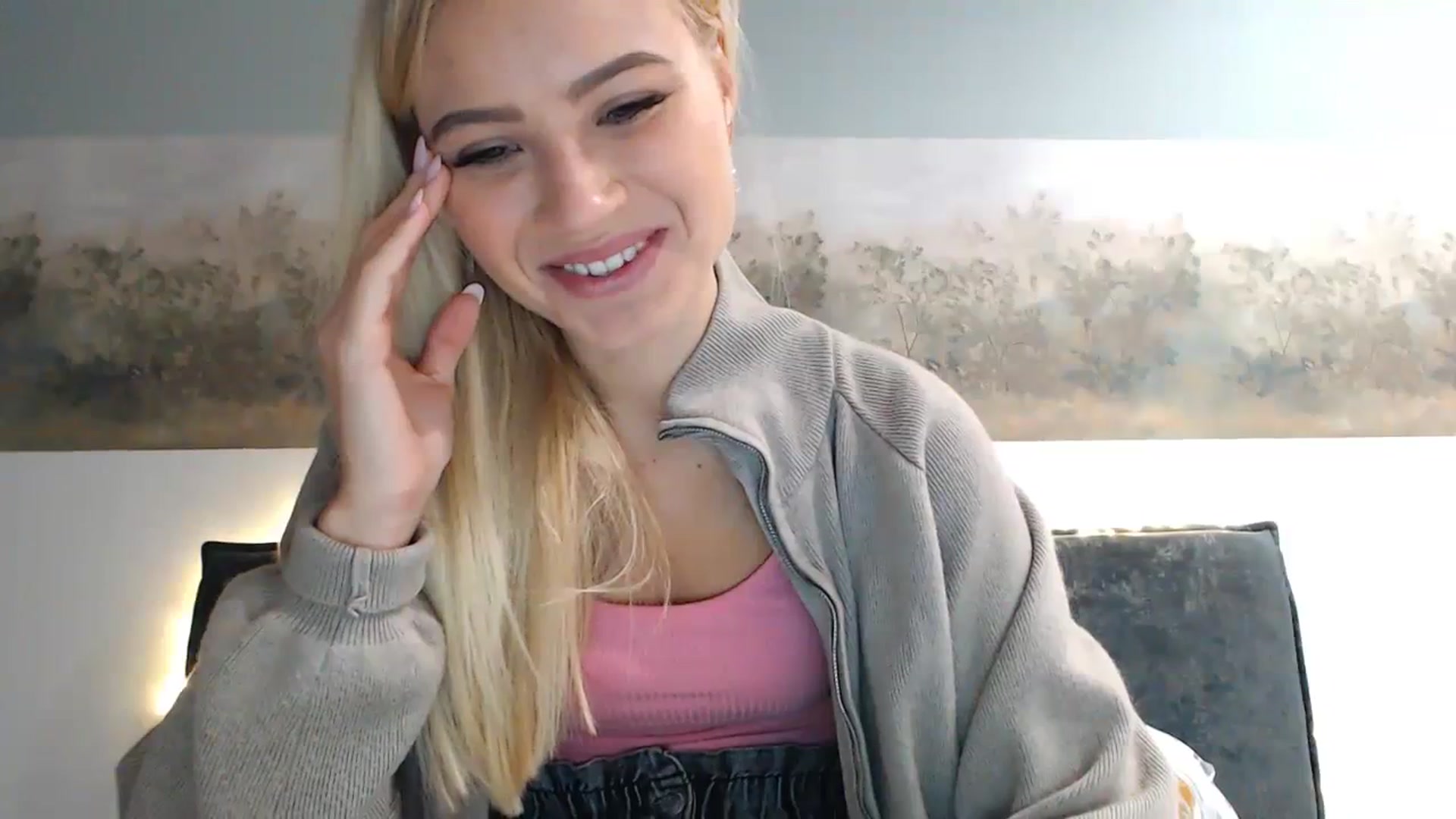 Gallery image thumbnail from bridetobe's myfreecams stream on, 11/23/2023, 03:18 image 13 of 20