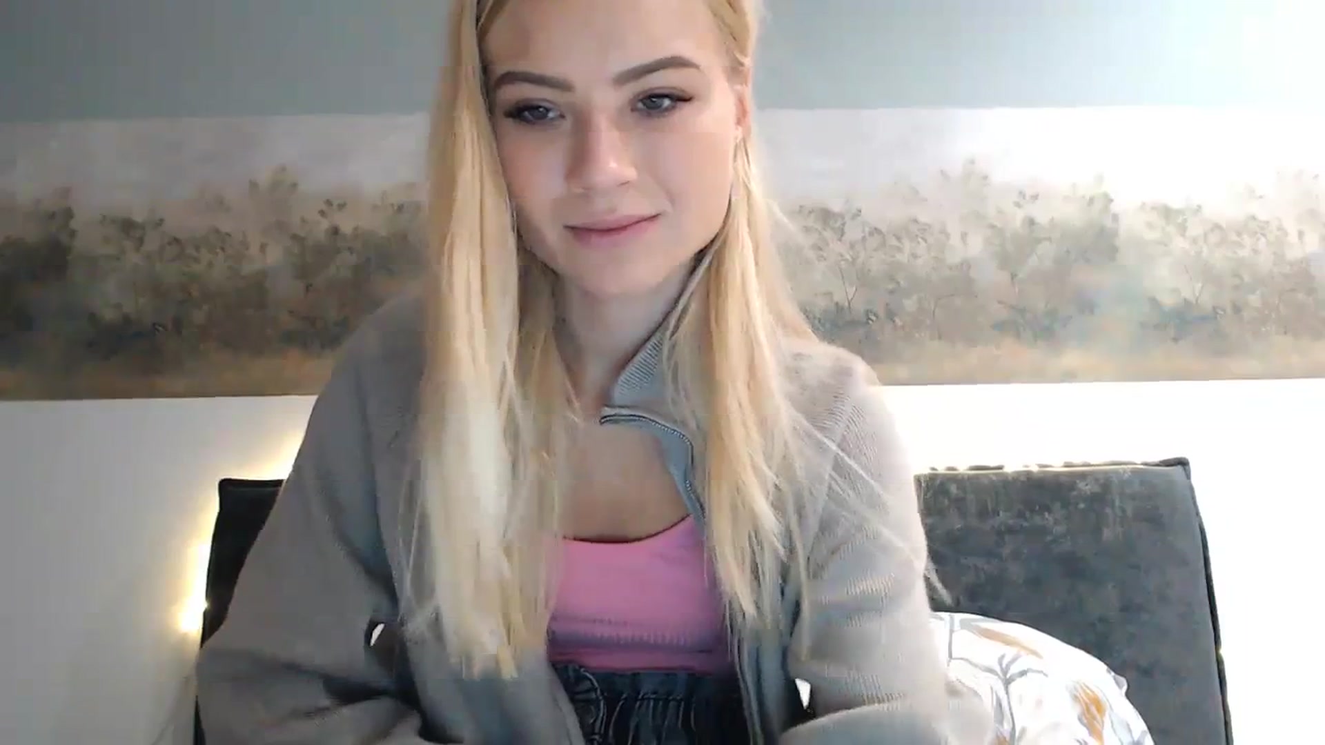 Gallery image thumbnail from bridetobe's myfreecams stream on, 11/23/2023, 03:38 image 10 of 20