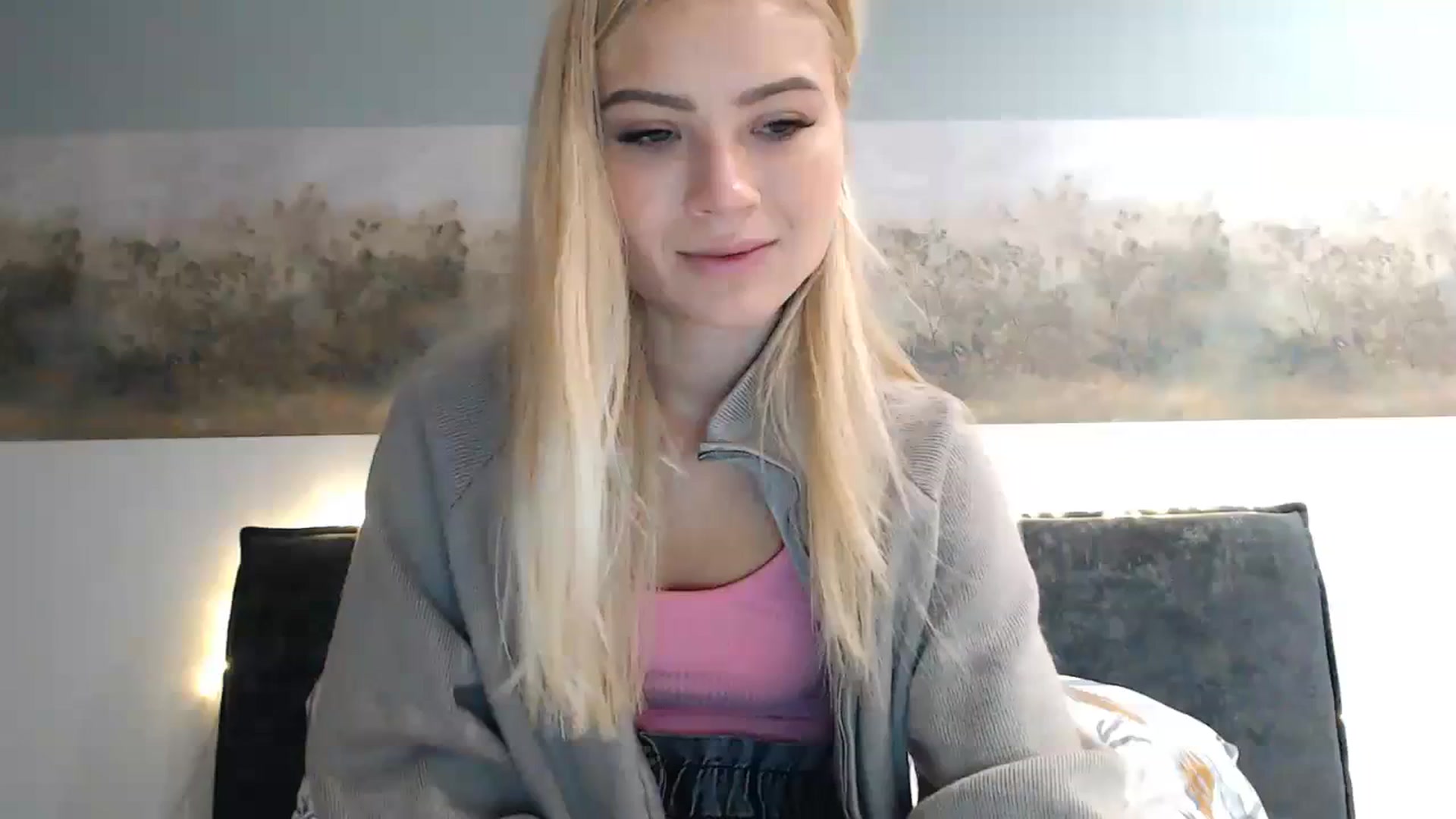 Gallery image thumbnail from bridetobe's myfreecams stream on, 11/23/2023, 03:38 image 13 of 20
