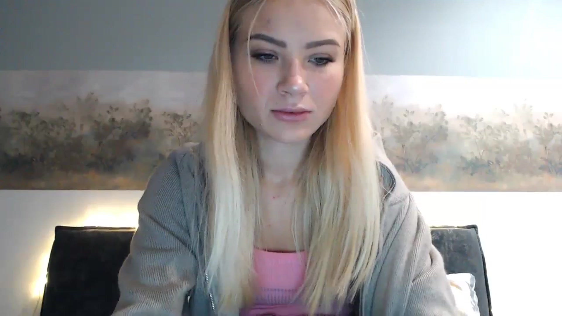 Gallery image thumbnail from bridetobe's myfreecams stream on, 11/24/2023, 03:34 image 2 of 20