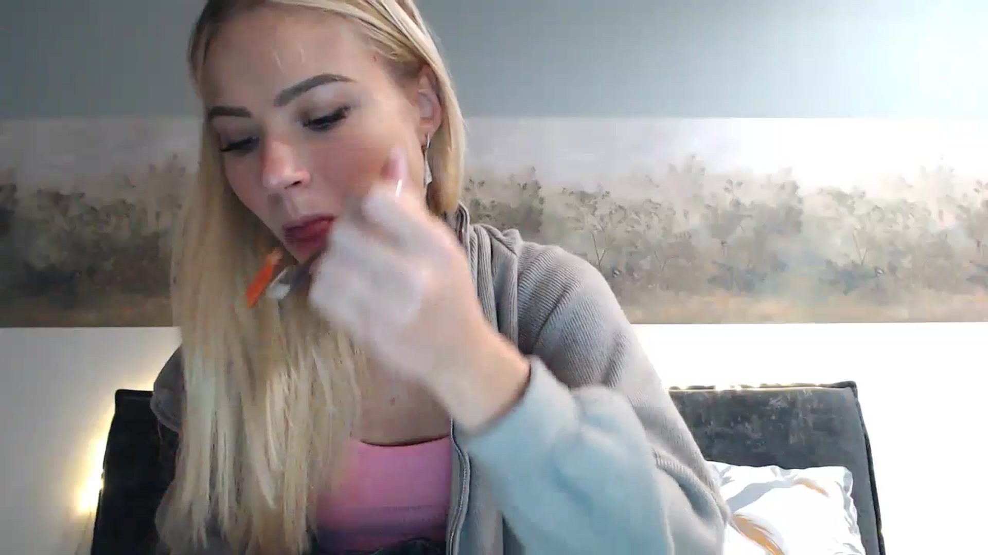 Gallery image thumbnail from bridetobe's myfreecams stream on, 11/24/2023, 03:34 image 7 of 20