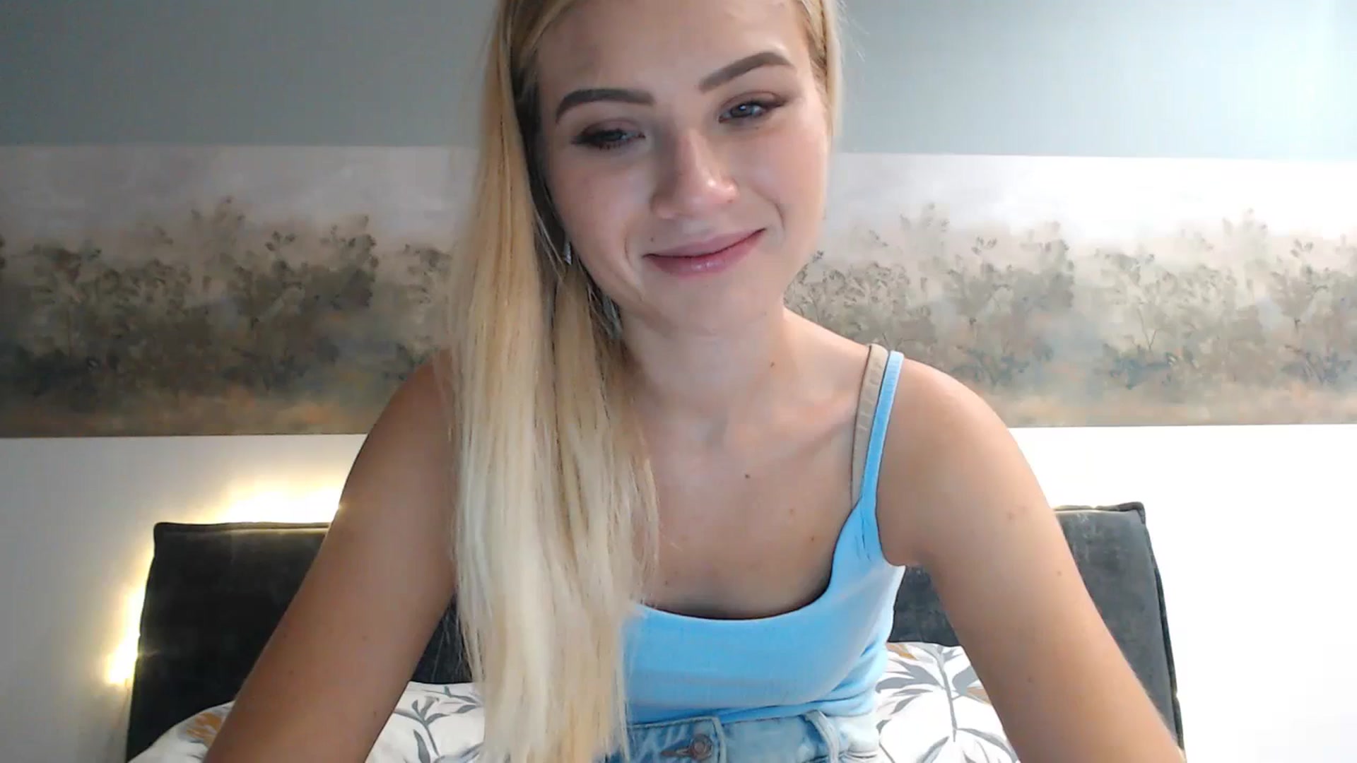 Gallery image thumbnail from bridetobe's myfreecams stream on, 11/30/2023, 02:43 image 8 of 20
