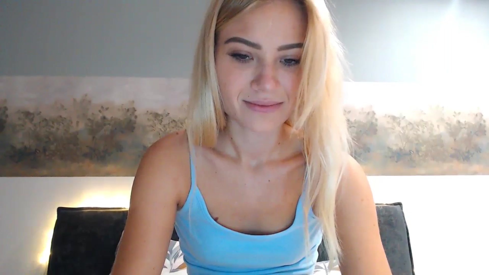 Gallery image thumbnail from bridetobe's myfreecams stream on, 12/01/2023, 04:07 image 8 of 20