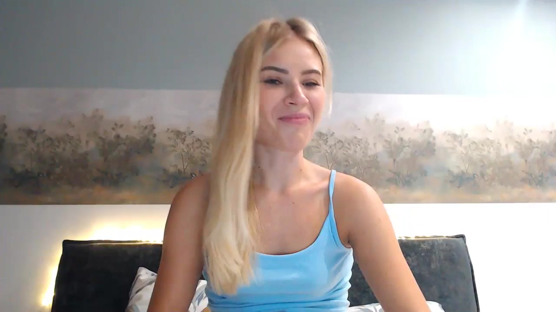 Gallery image thumbnail from bridetobe's myfreecams stream on, 12/01/2023, 04:07 image 11 of 20