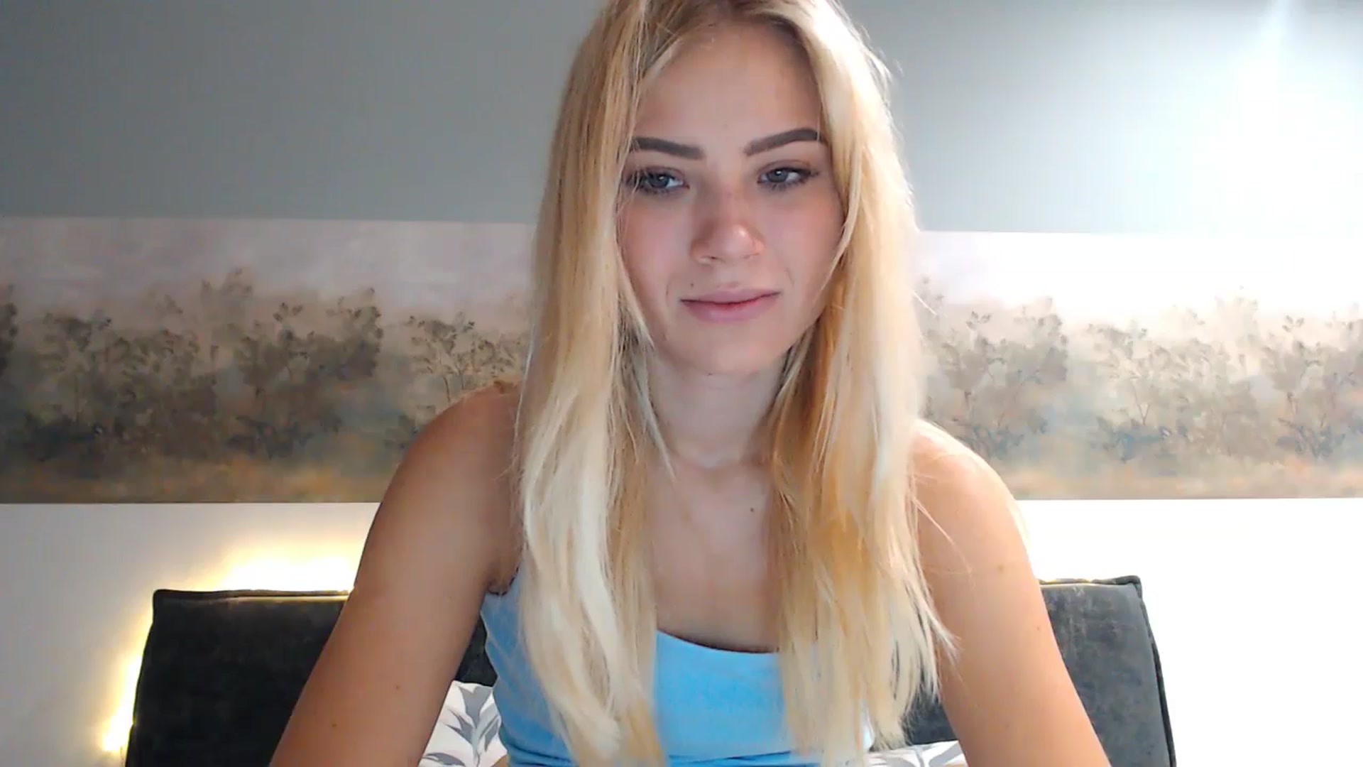 Gallery image thumbnail from bridetobe's myfreecams stream on, 12/01/2023, 04:07 image 13 of 20