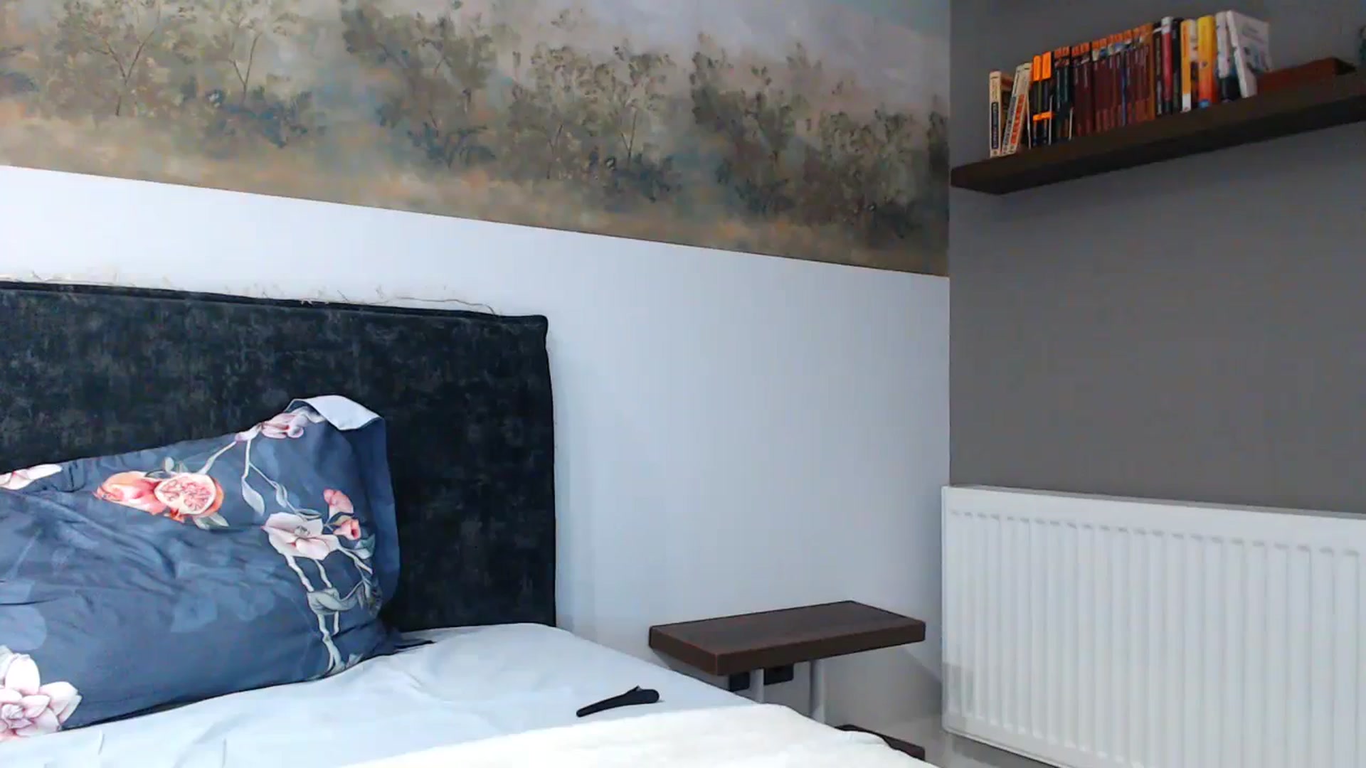 Gallery image thumbnail from bridetobe's myfreecams stream on, 12/04/2023, 05:49 image 15 of 20