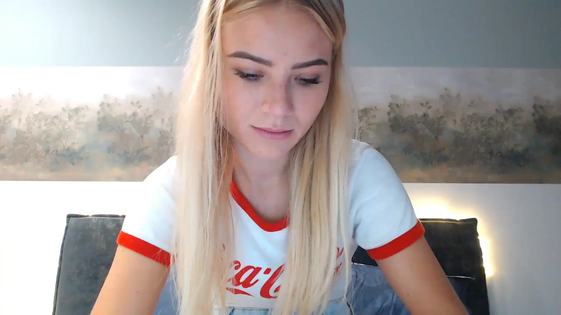 Gallery image thumbnail from bridetobe's myfreecams stream on, 12/05/2023, 05:53 image 2 of 20