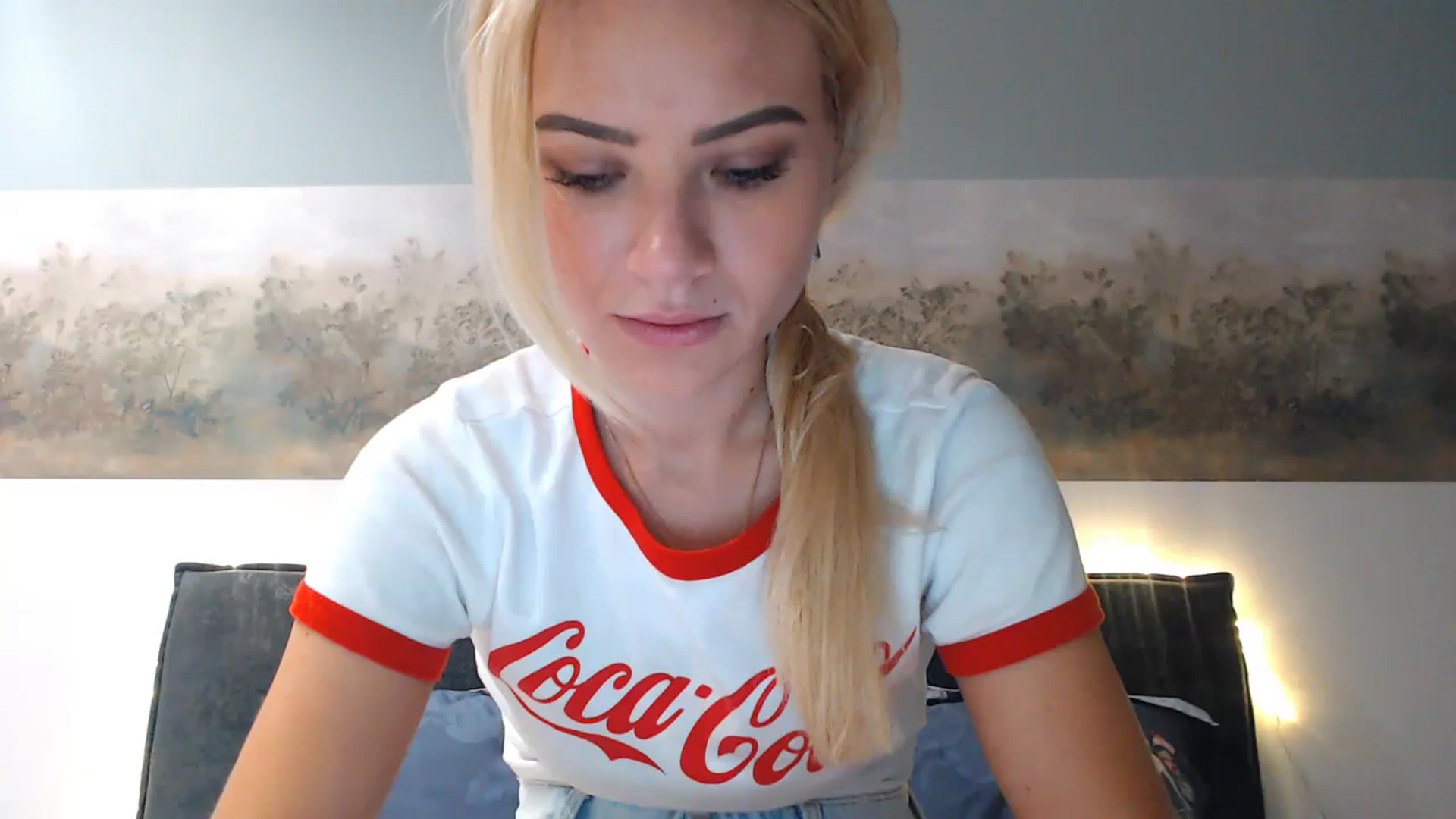 Gallery image thumbnail from bridetobe's myfreecams stream on, 12/06/2023, 02:24 image 5 of 20
