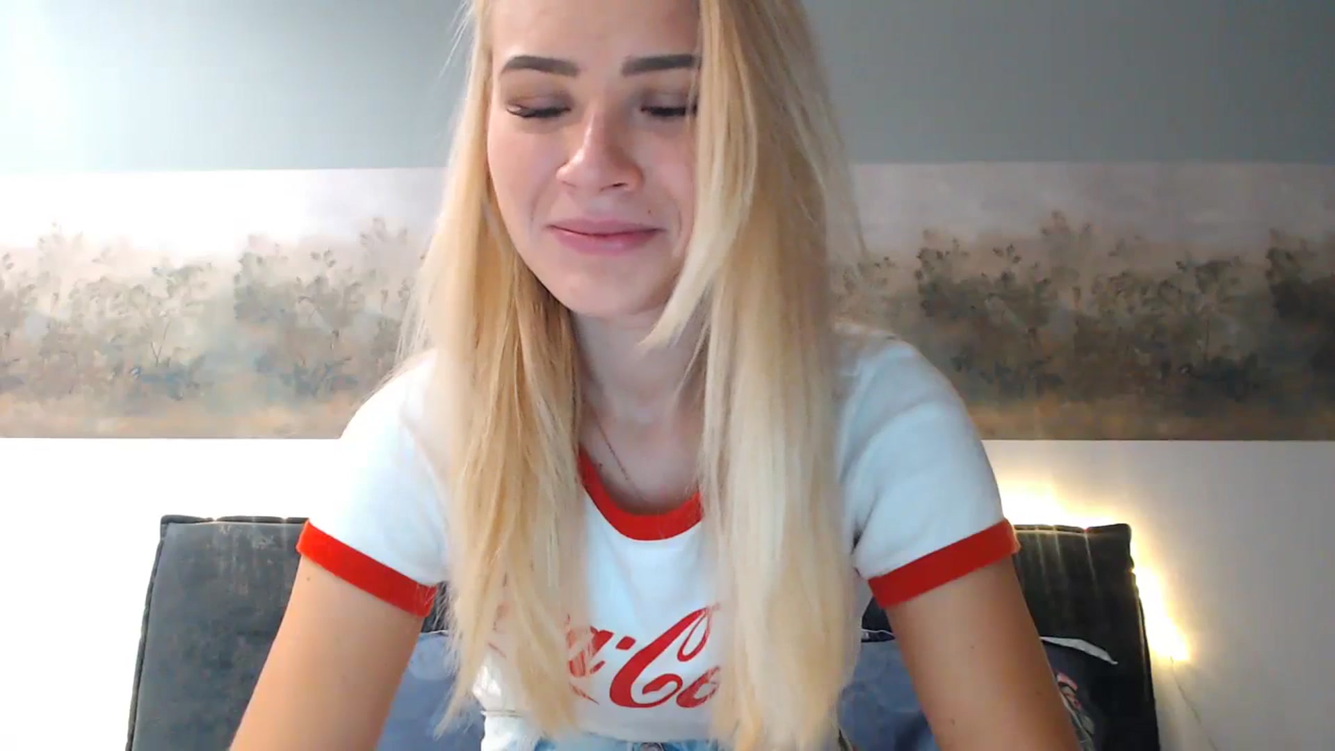 Gallery image thumbnail from bridetobe's myfreecams stream on, 12/06/2023, 02:24 image 2 of 20