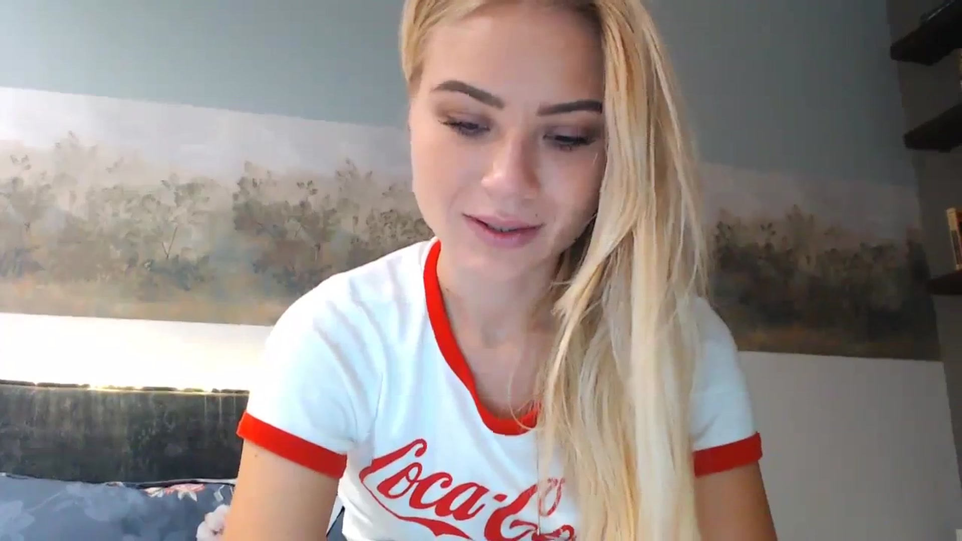 Gallery image thumbnail from bridetobe's myfreecams stream on, 12/06/2023, 03:06 image 10 of 20