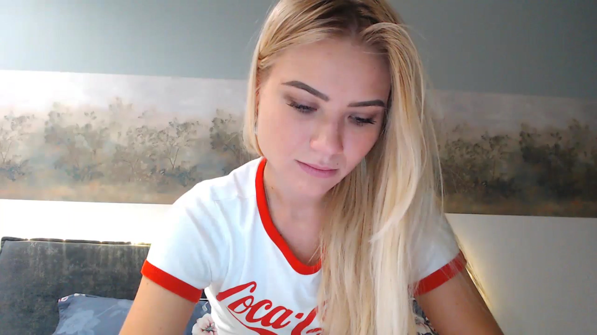 Gallery image thumbnail from bridetobe's myfreecams stream on, 12/06/2023, 03:06 image 14 of 20